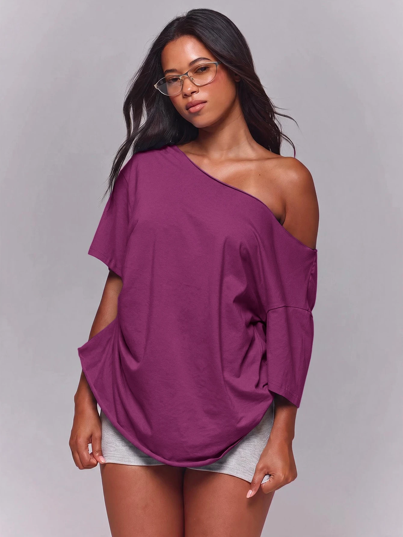 MUSERA T-shirt long oversize blanc en jersey, épaules dénudées, ourlet brut, taille — vue 6