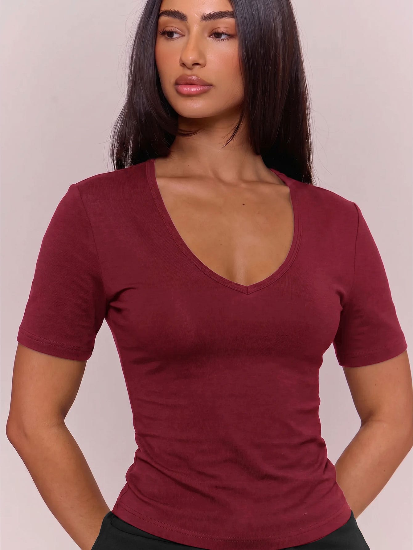 MUSERA ESSENTIALS T-shirt col V ajusté en coton mélangé à manches courtes, top basique — vue 10