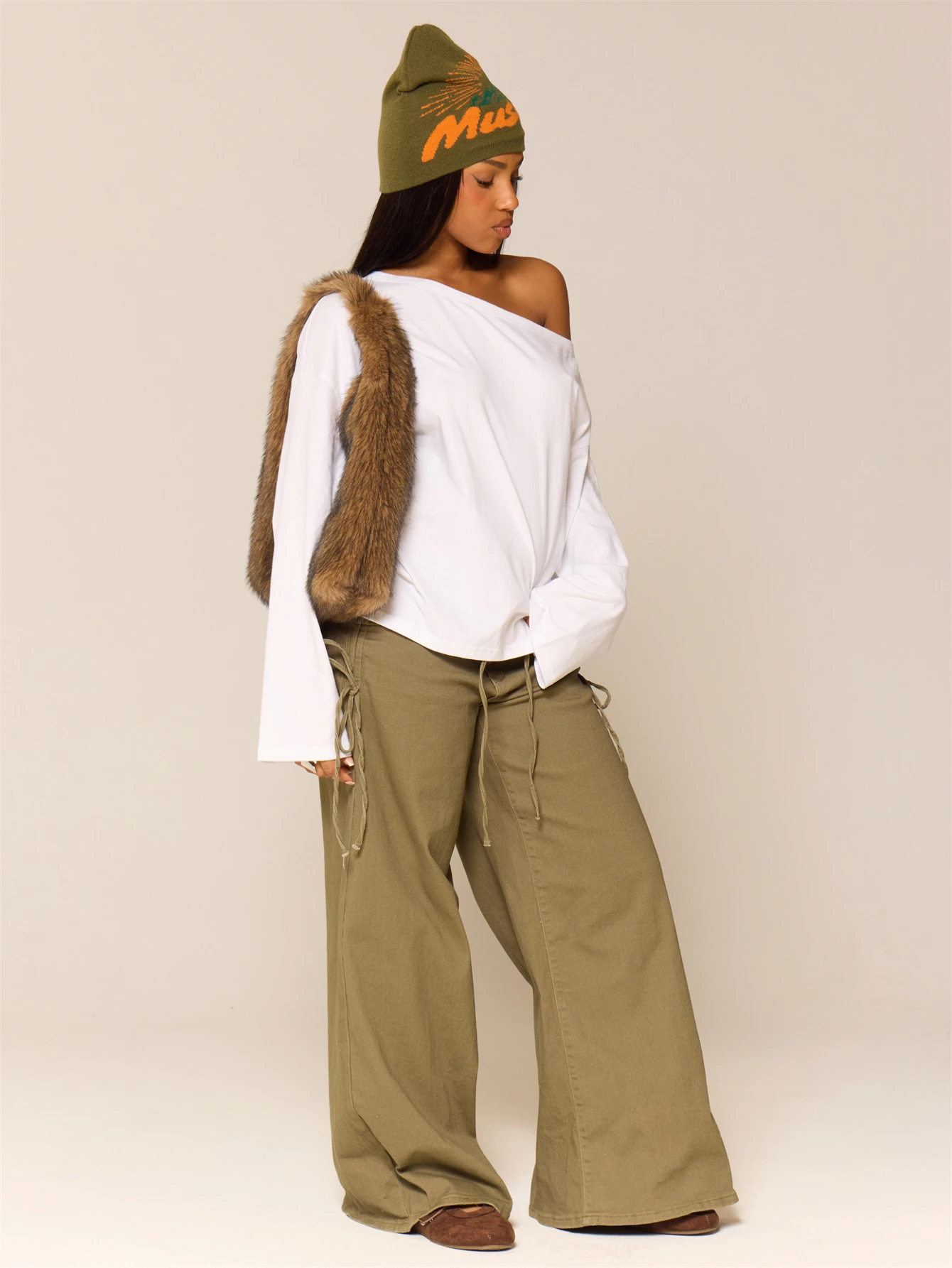 MUSERA T-shirt blanc oversize à manches longues et épaules dénudées, basique pour le — vue 2