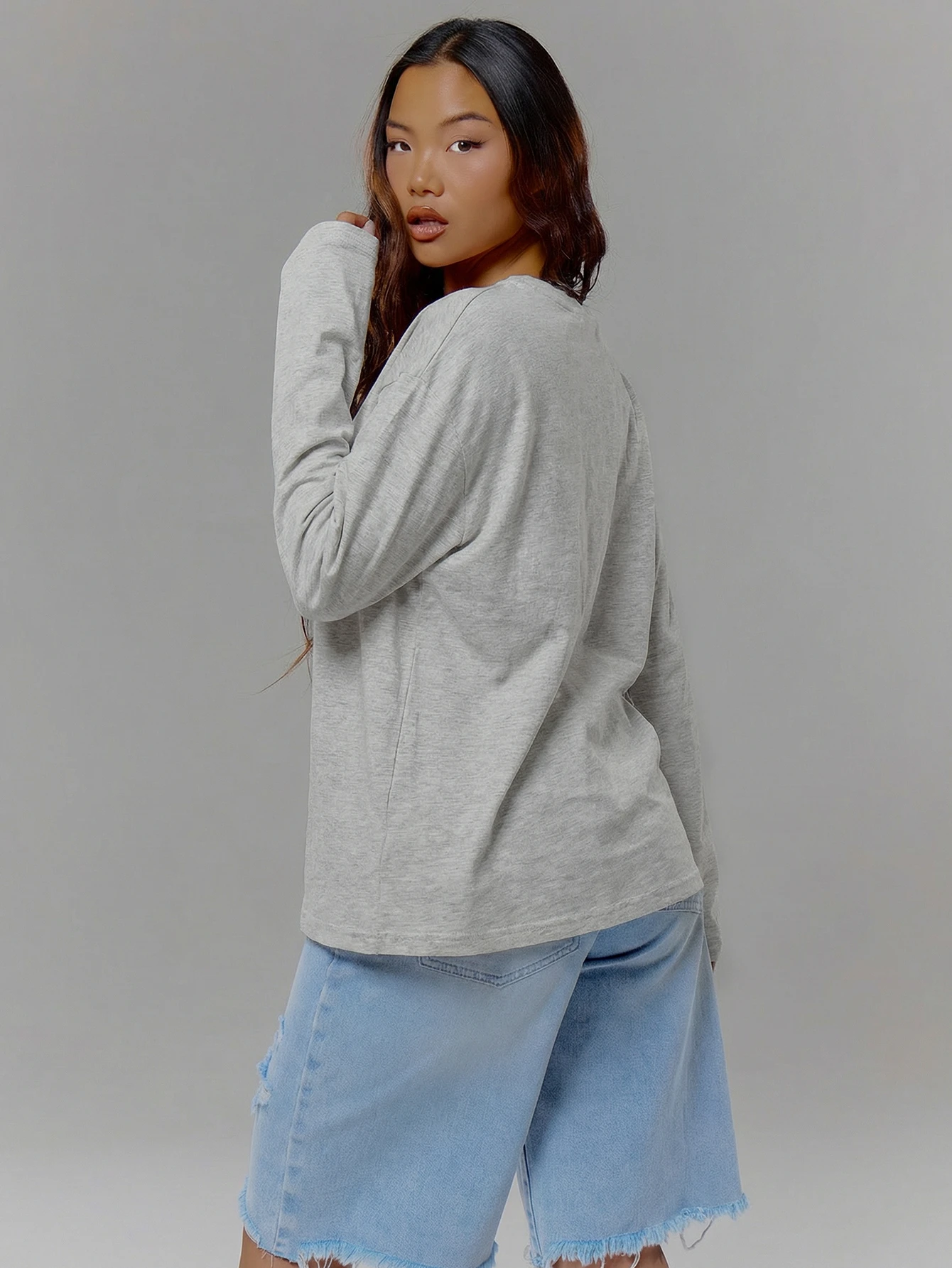MUSERA Top à manches longues imprimé graphique oversize, streetwear coolgirl, sexy — vue 9