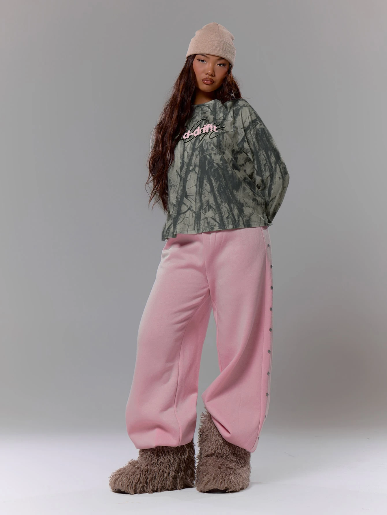 MUSERA Top à manches longues surdimensionné avec imprimé graphique camouflage, style — vue 9