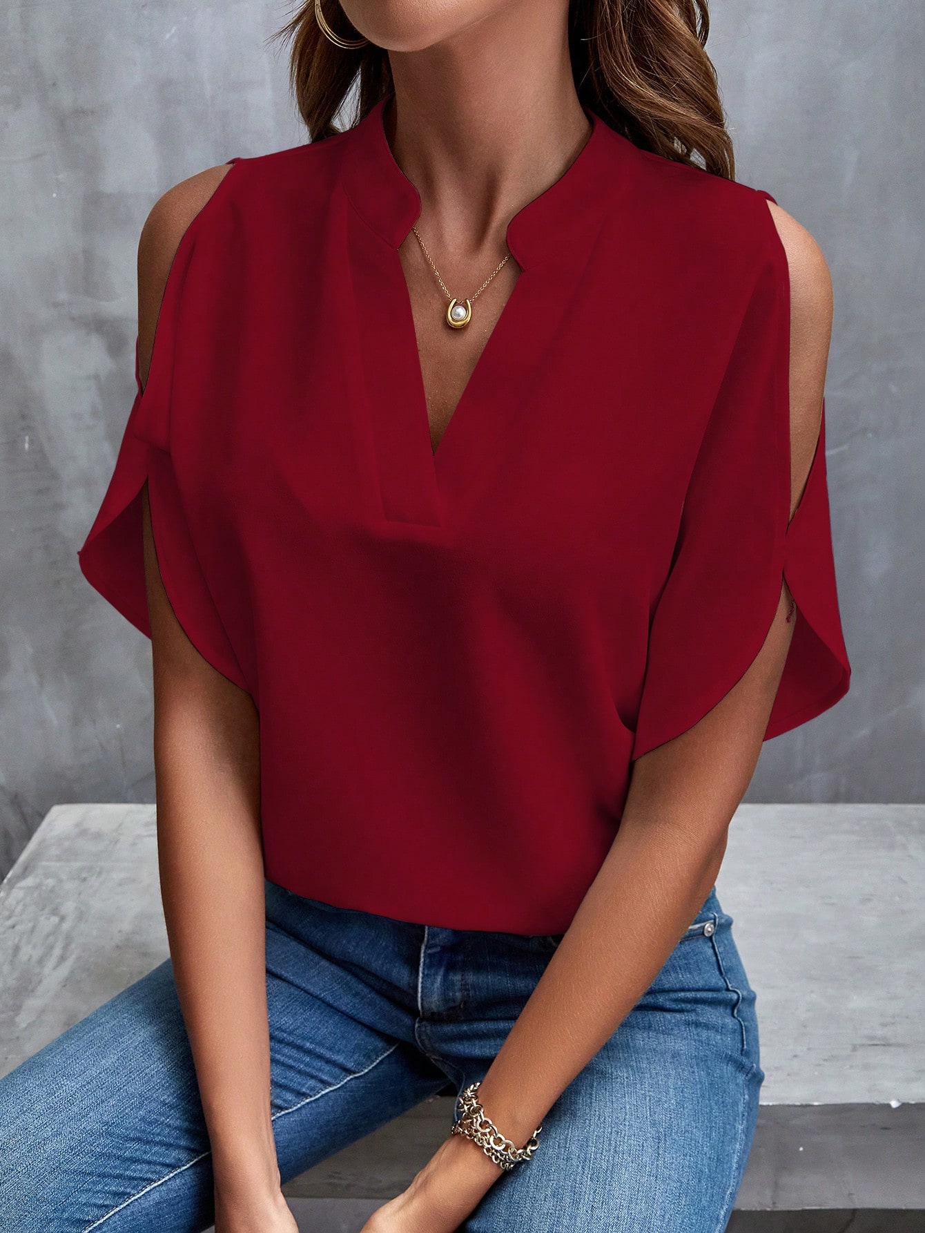 Clasi Blouse à épaules dénudées et manches fendues, chemise blanche — vue 4