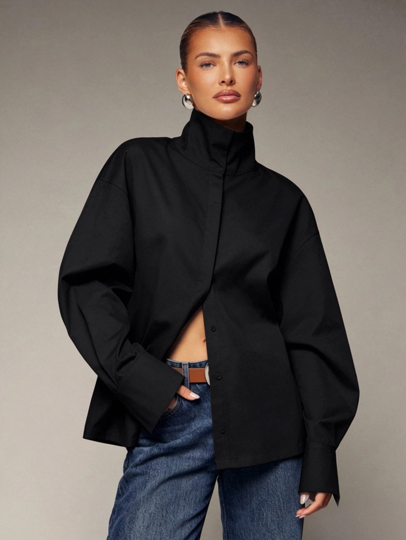 Hauture Chemise sexy et décontractée à col cheminée factice et manches longues pour femmes — vue 2