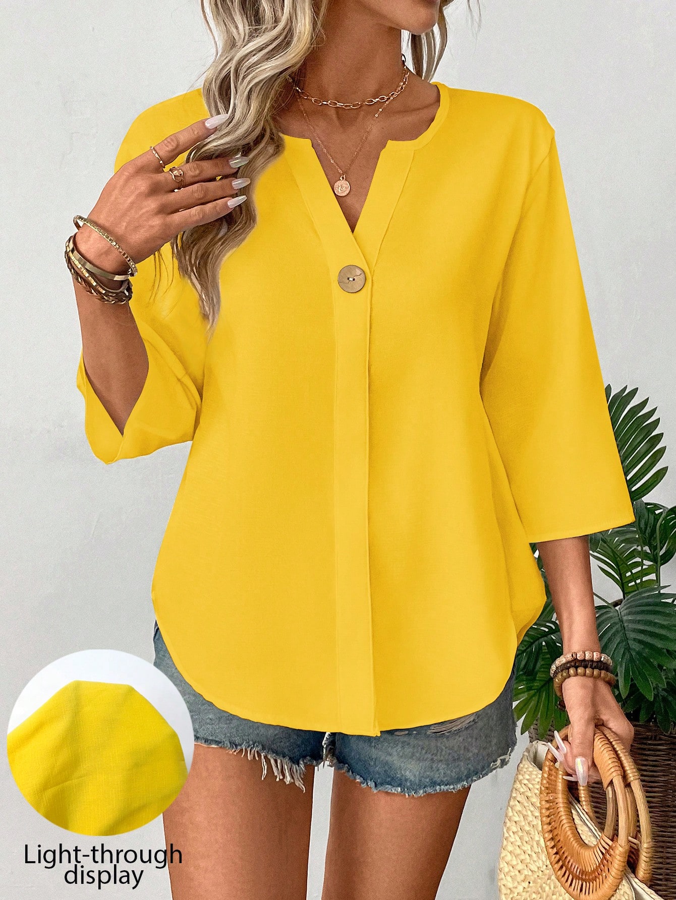 Blouse pour femme à manches 3/4 et col en V minimaliste, adaptée aux — vue 6