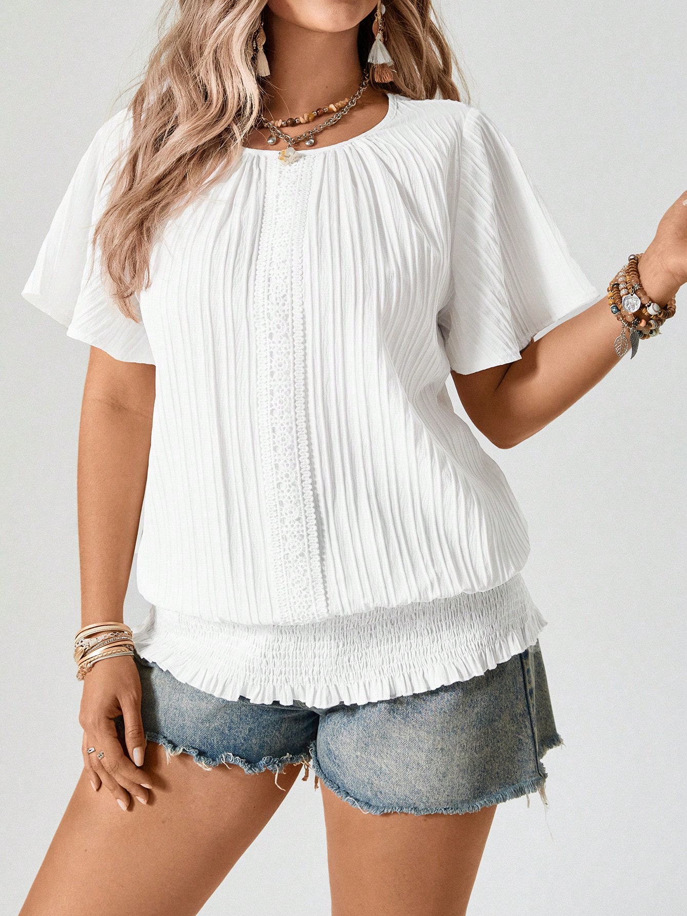 Freevana Blouse à encolure ras-du-cou à manches courtes élastiques avec ourlet volant,