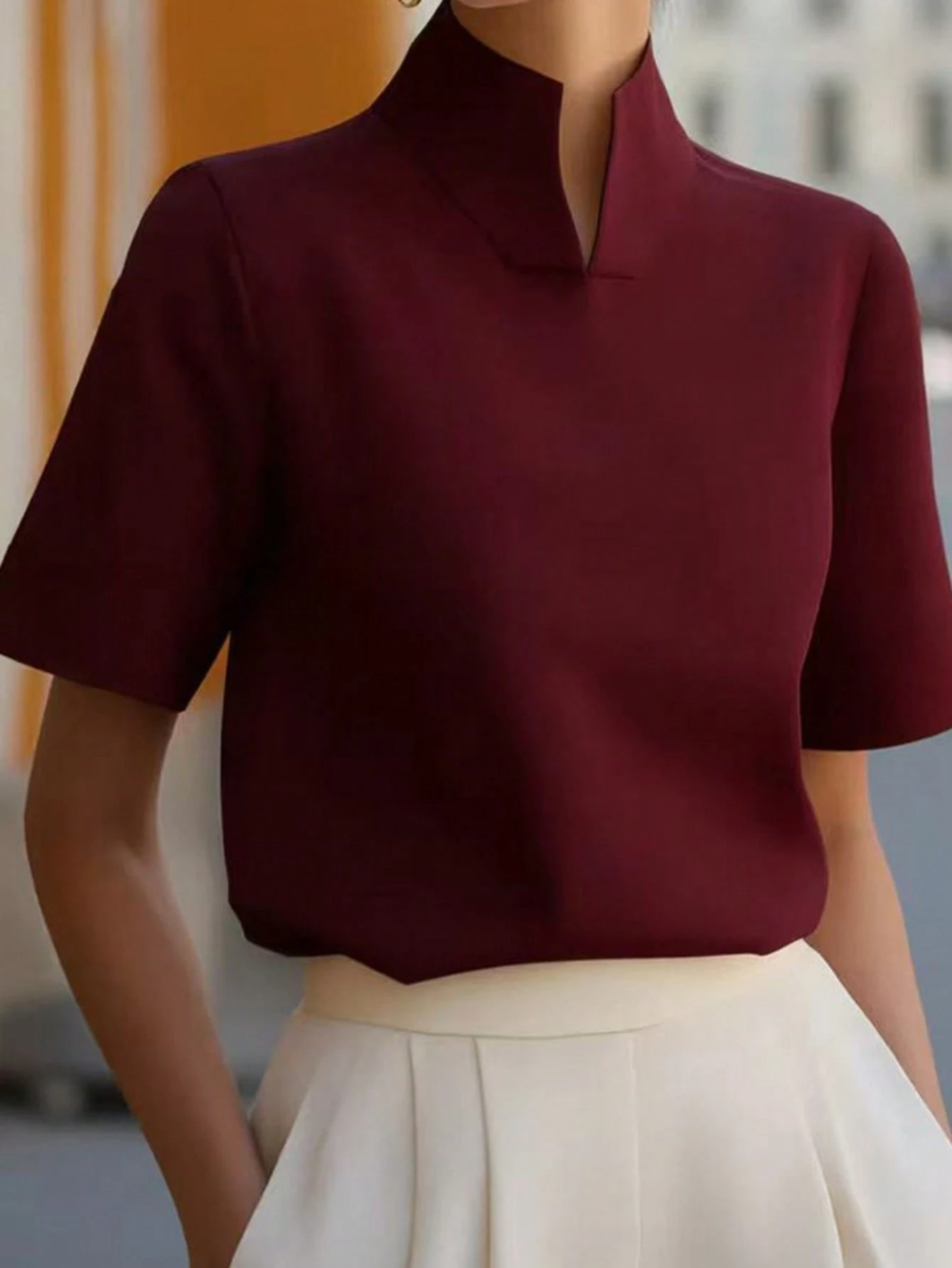 Blouse élégante pour femme à col chinois, manches courtes, couleur abricot, tricot côtelé — vue 10