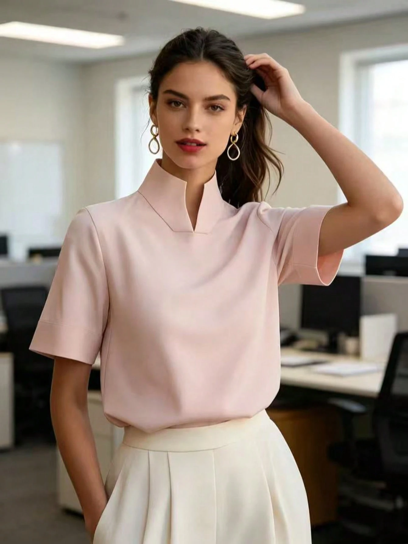 Blouse élégante pour femme à col chinois, manches courtes, couleur abricot, tricot côtelé — vue 11