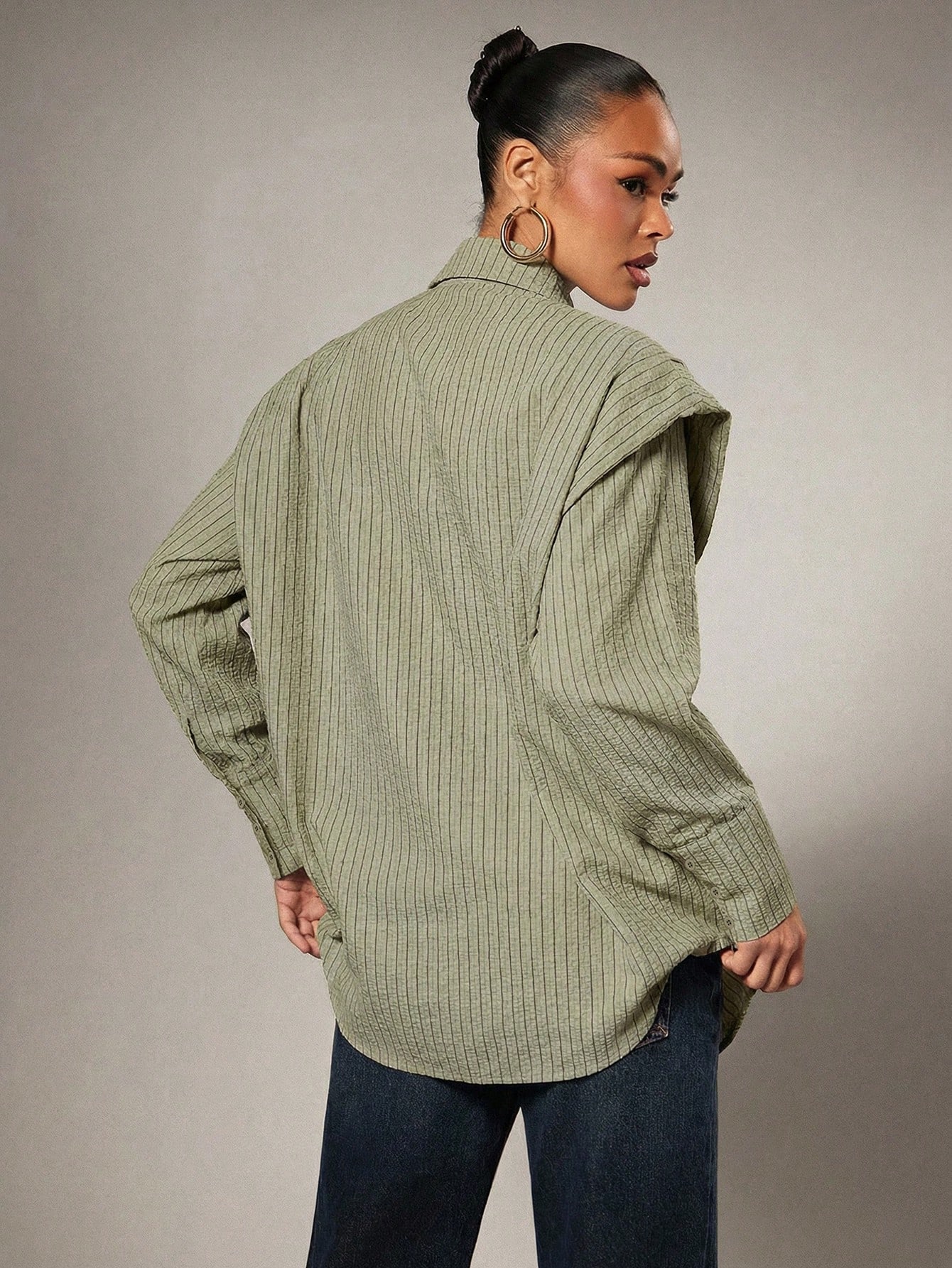 Hauture Chemise à carreaux sexy et décontractée pour femmes avec nœud devant et épaules — vue 10