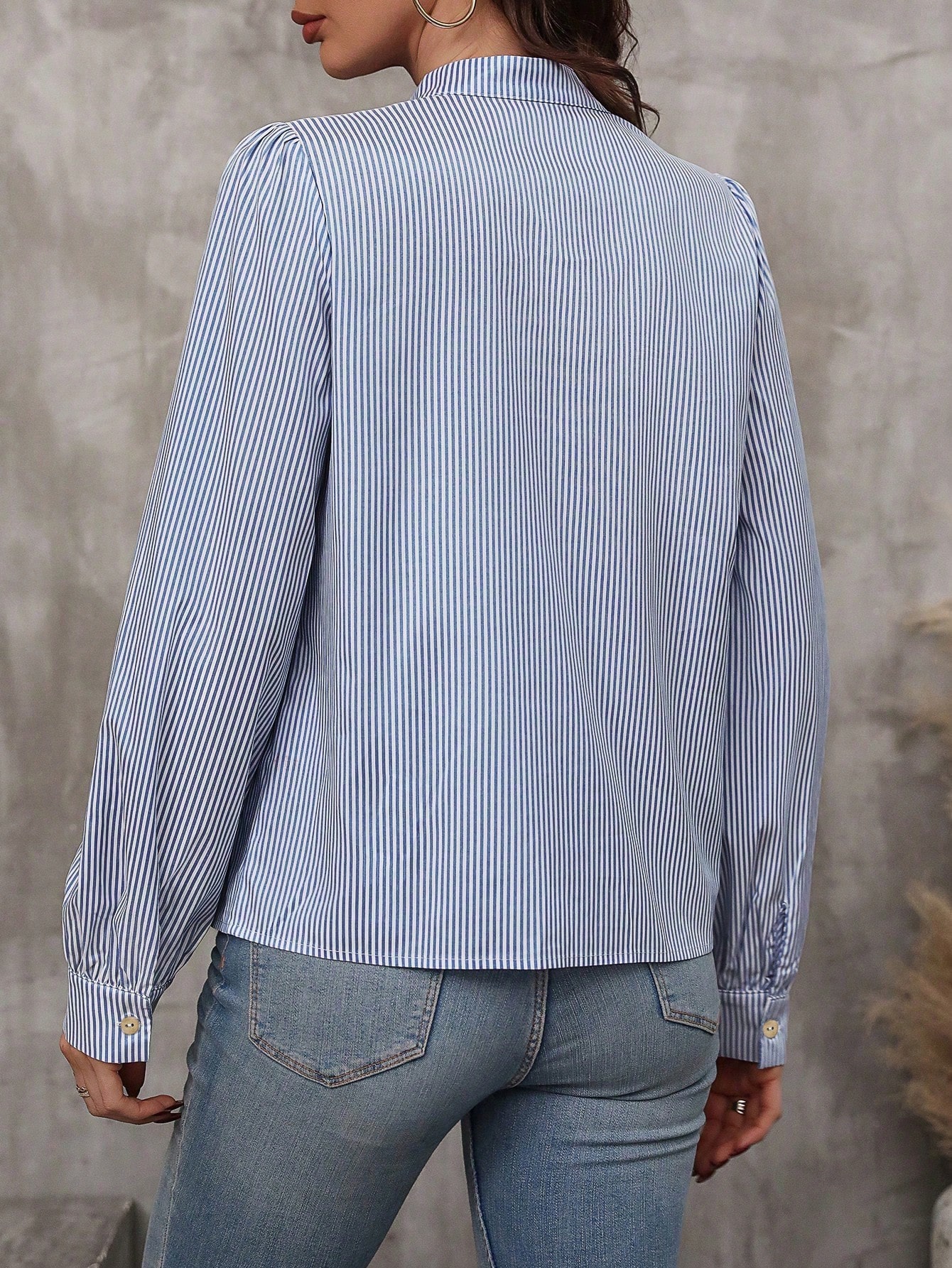 Blouse à manches lanterne à col cravate à imprimé rayé, hauts à manches longues — vue 12