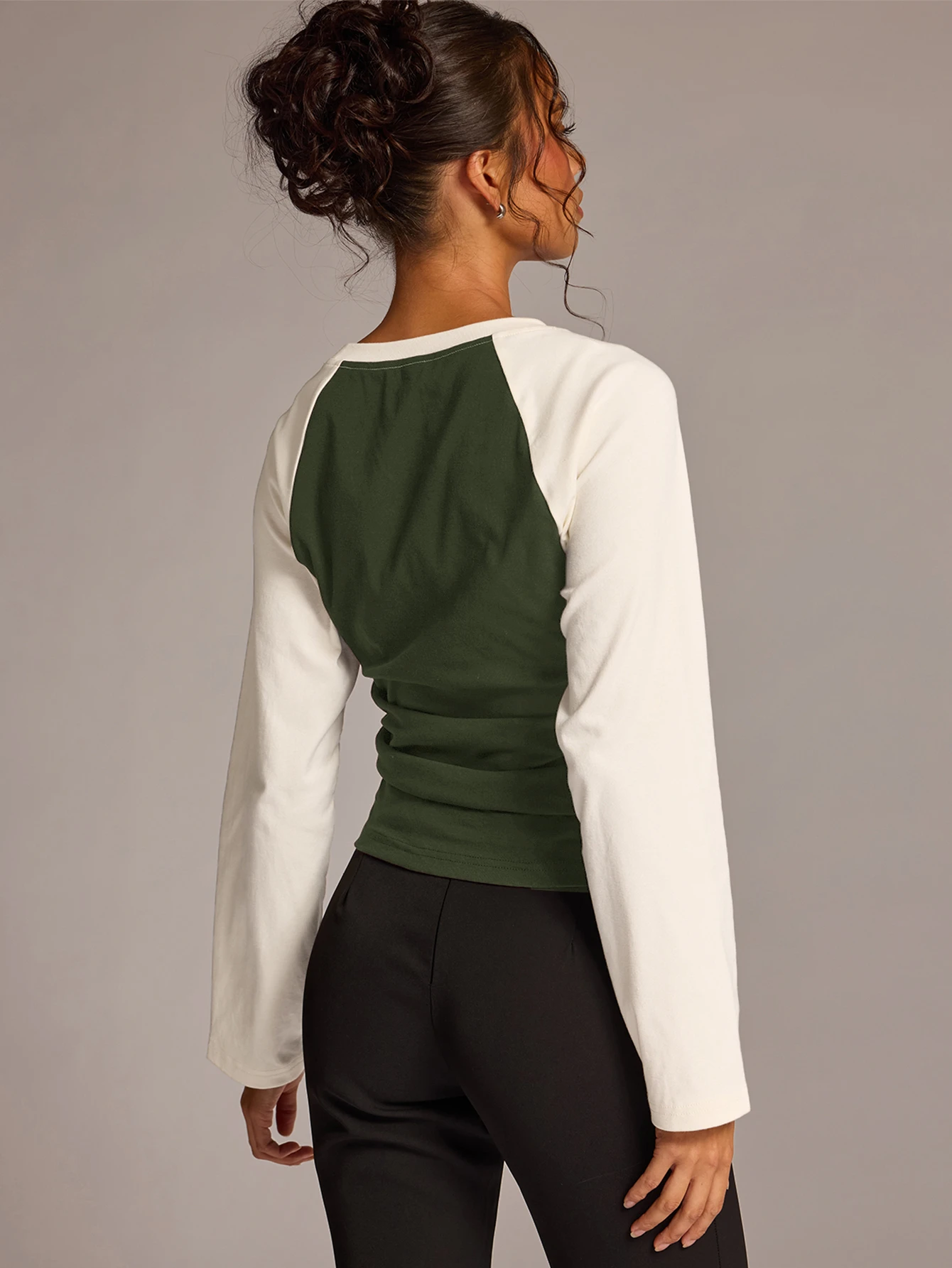 Blouse à manches chauve-souris longues plissées avec taille cintrée contrastée — vue 6