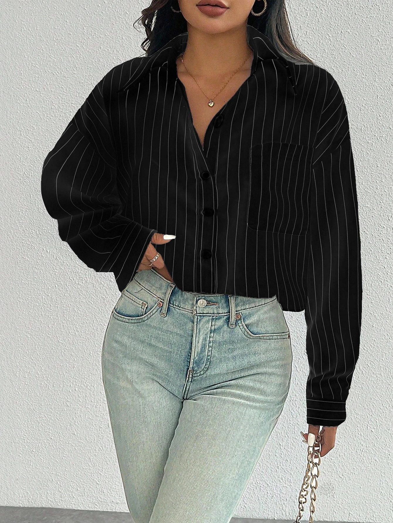 Chemise décontractée à manches longues, col rond, simple boutonnage et poches pour — vue 7