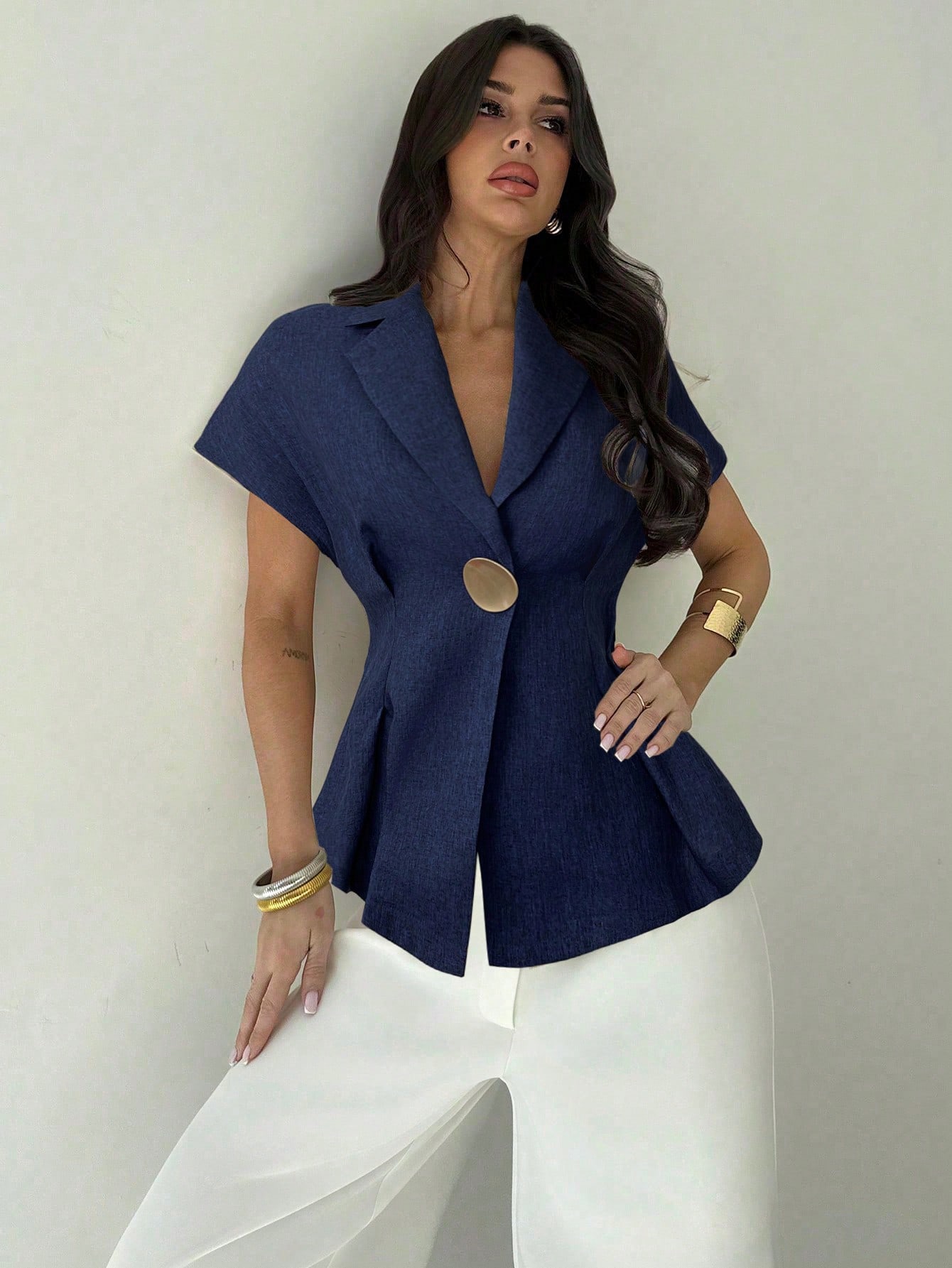 Firerie Chemise en lin pour femmes à taille froncée et manches courtes avec bouton — vue 9