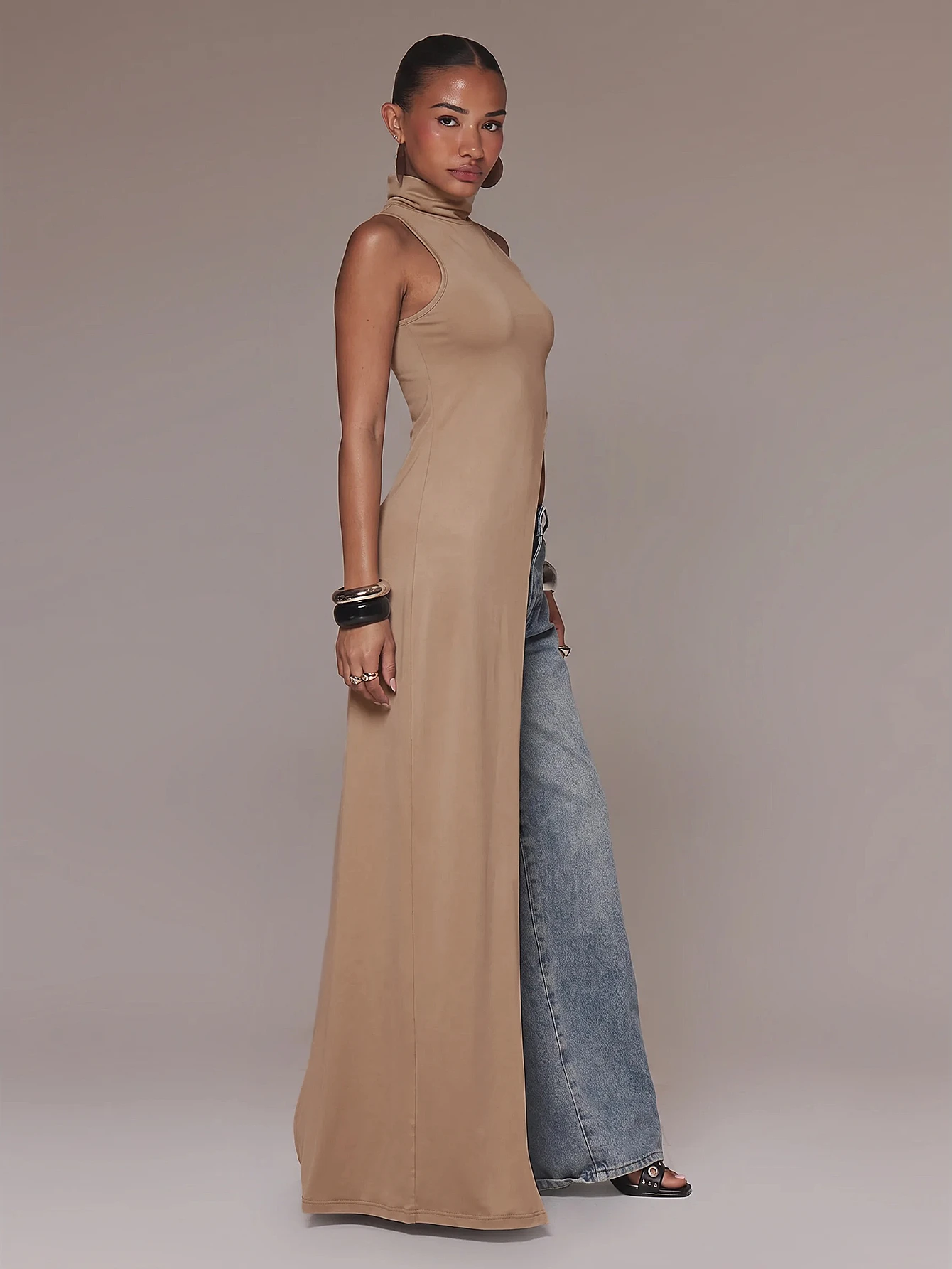 MUSERA Top long sans manches à col montant, coupe asymétrique avec découpe sur le côté et — vue 10
