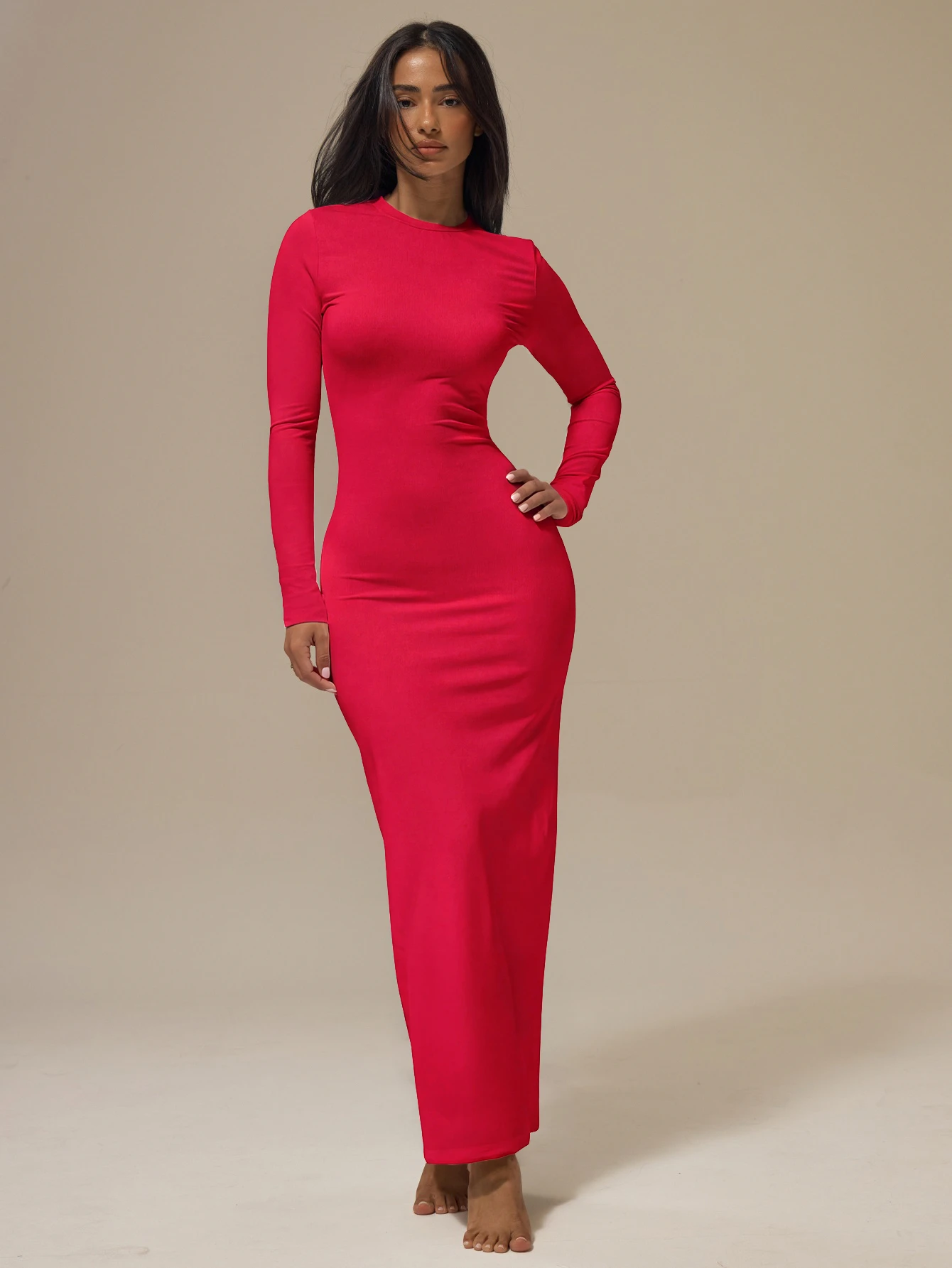 MUSERA ESSENTIALS Robe mi-longue ajustée à manches longues au toucher doux. Basique, — vue 9