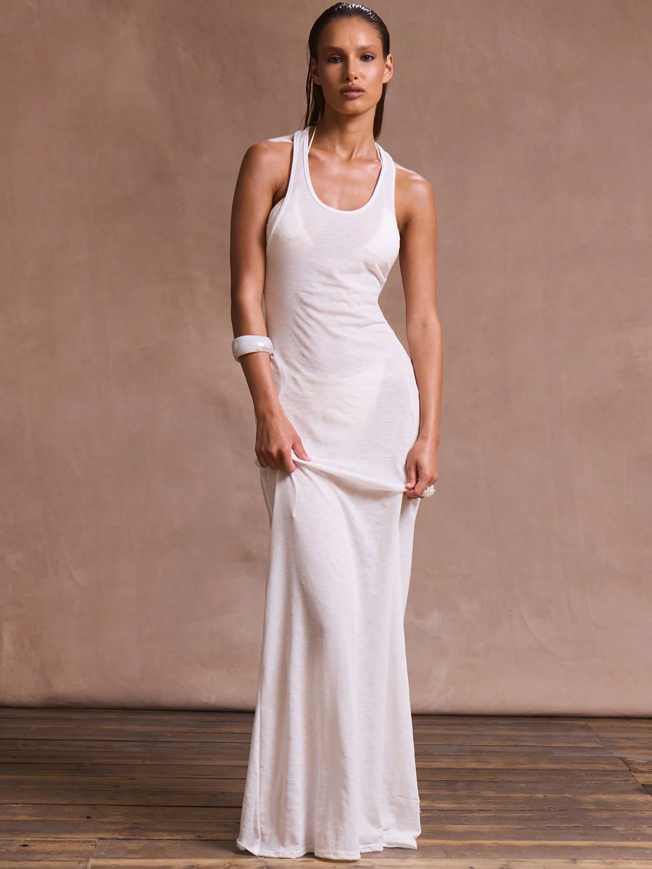 Musera Resort Robe longue sans manches à dos nageur, en maille chinée transparente, coupe — vue 10