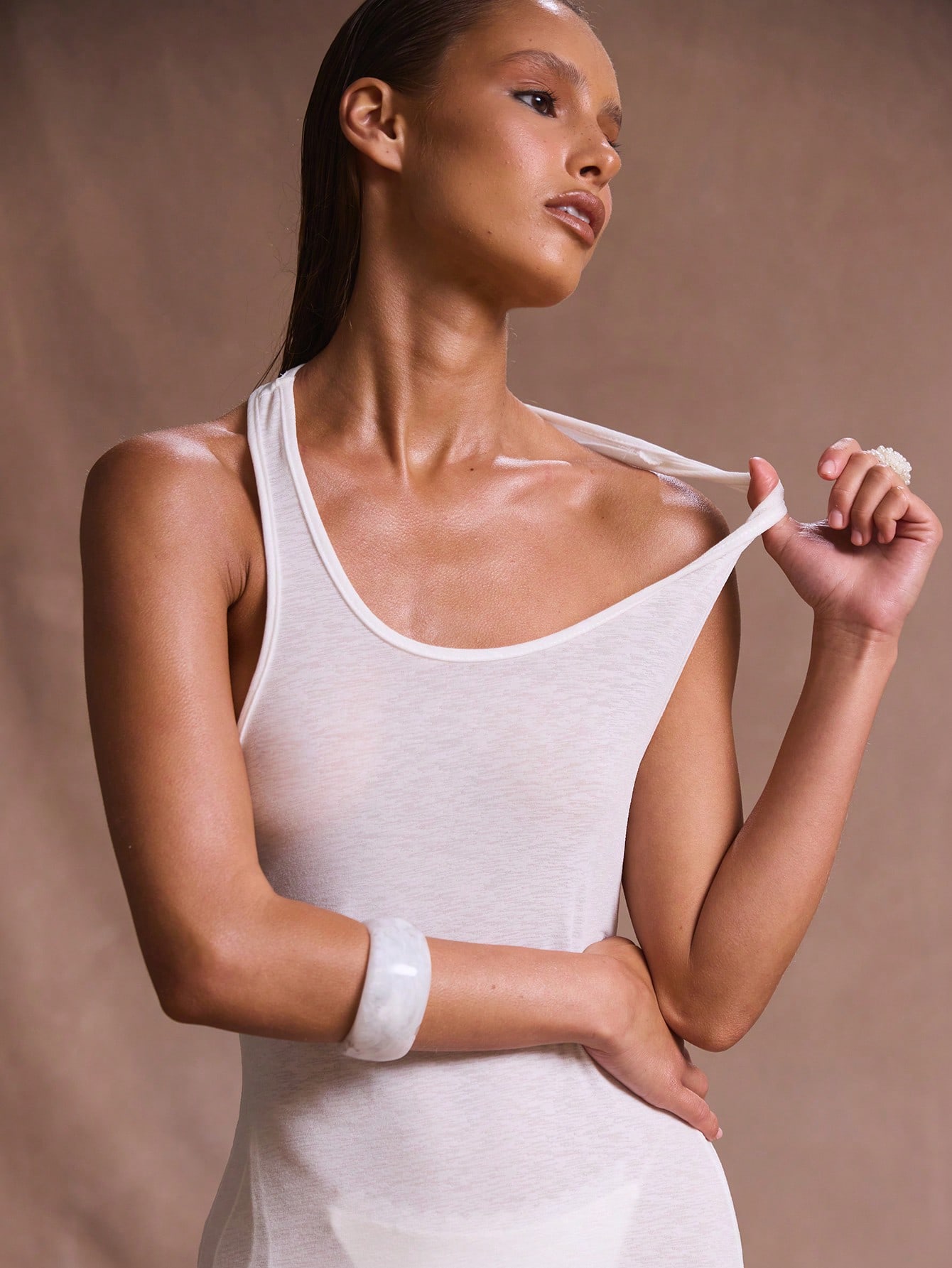 Musera Resort Robe longue sans manches à dos nageur, en maille chinée transparente, coupe — vue 12