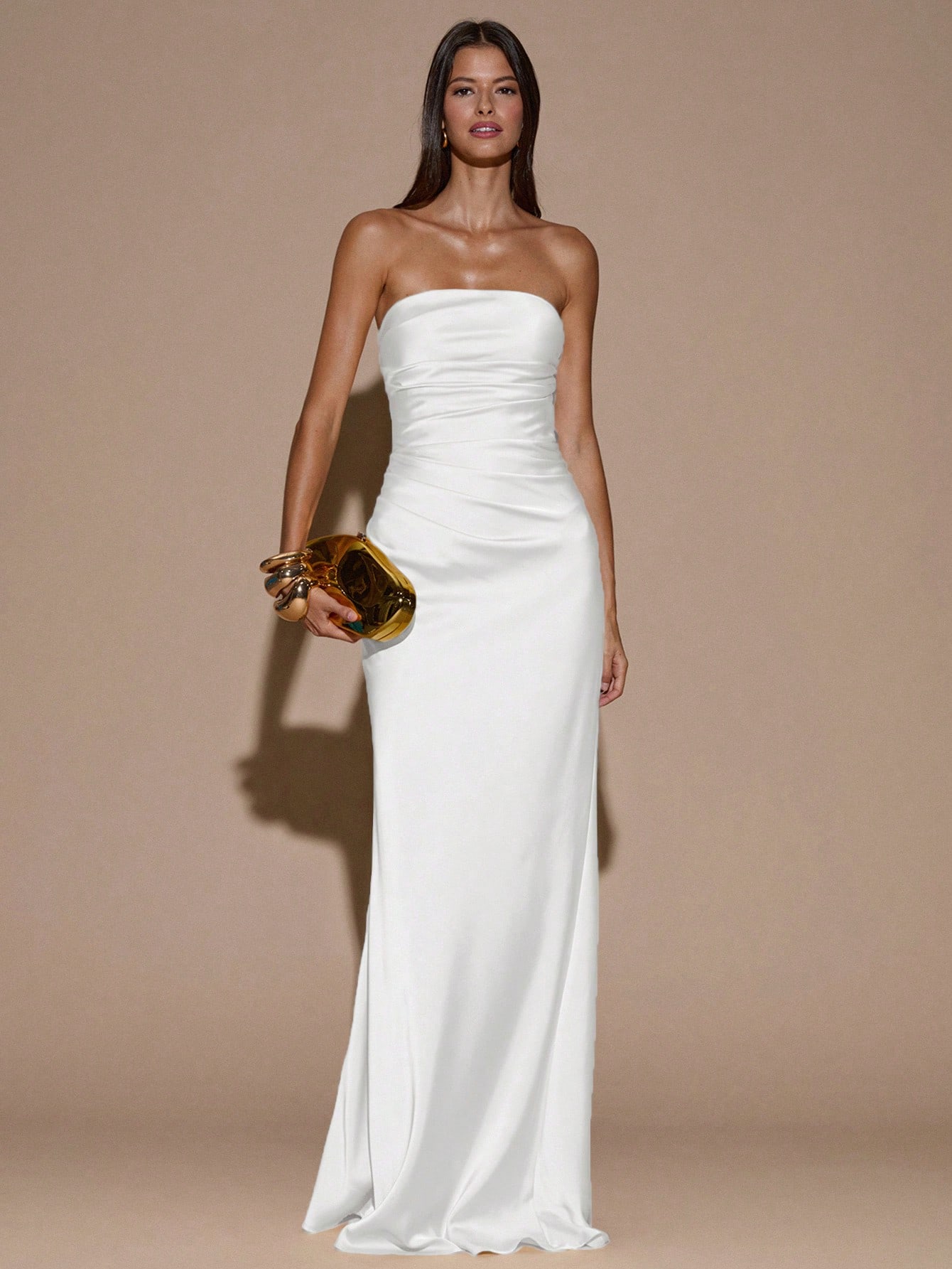 Robe sirène minimaliste sexy de couleur unie jaune crème plissée dos nu