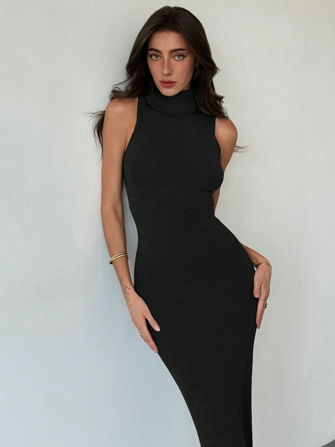 Aloruh Robe fourreau grise élégante et simple avec col montant et ourlet évasé, sans — vue 12