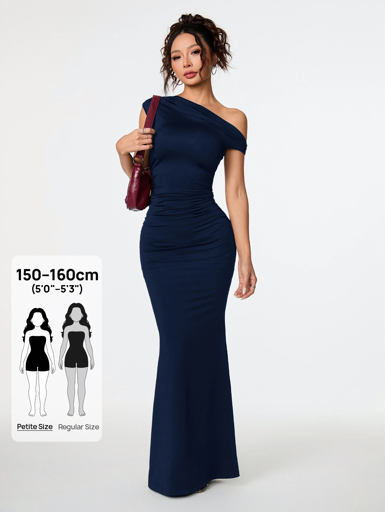 PETITE Robe asymétrique à épaules inclinées extra-longue avec traîne en queue de — vue 17