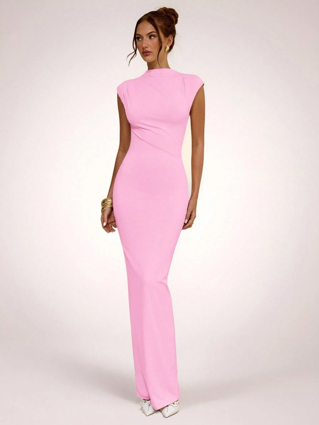 Robe moulante asymétrique froncée abricot, robe longue élégante minimaliste de — vue 12