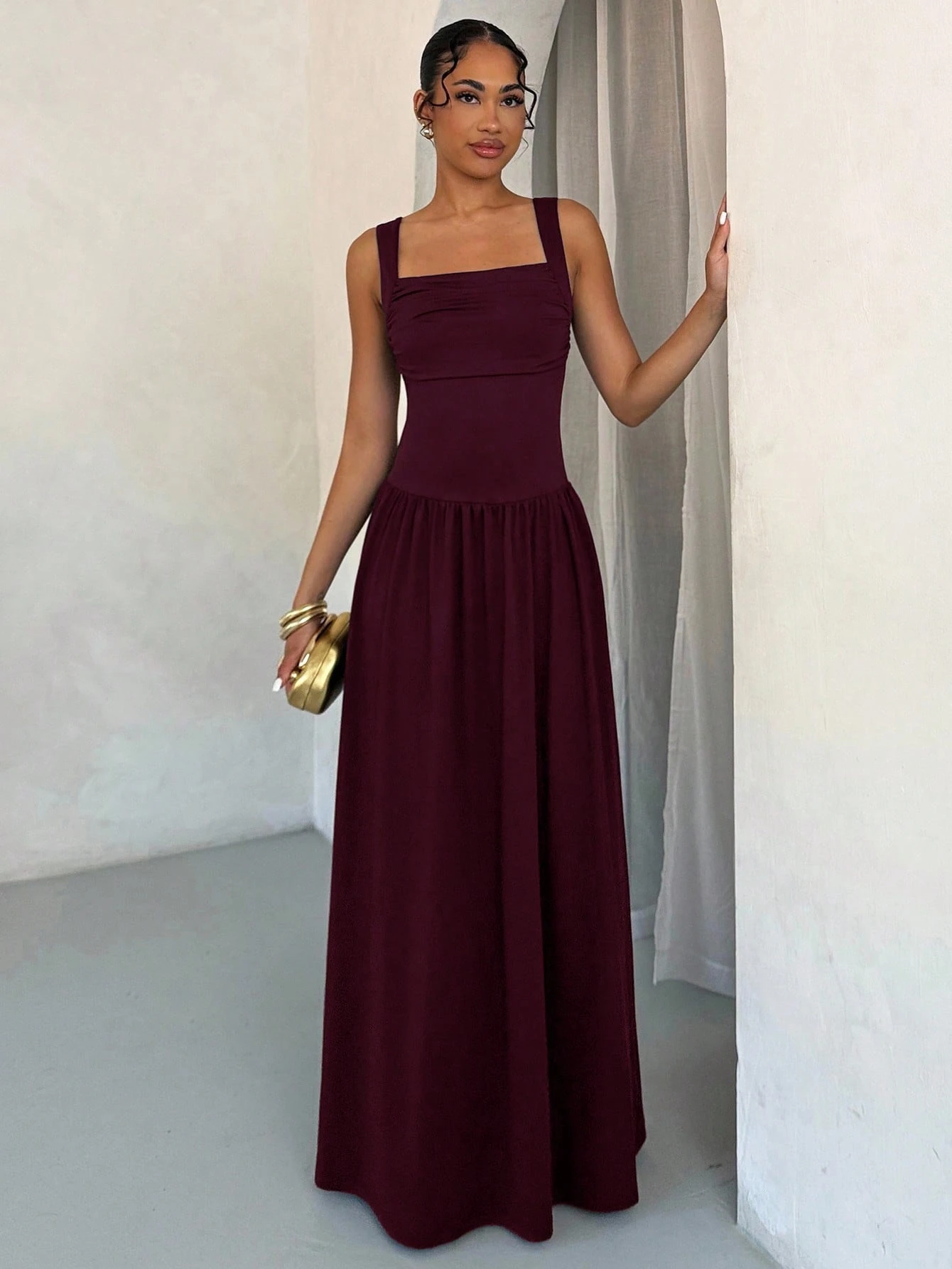 Robe évasée élégante de couleur unie marron foncé avec col carré pour femmes — vue 5