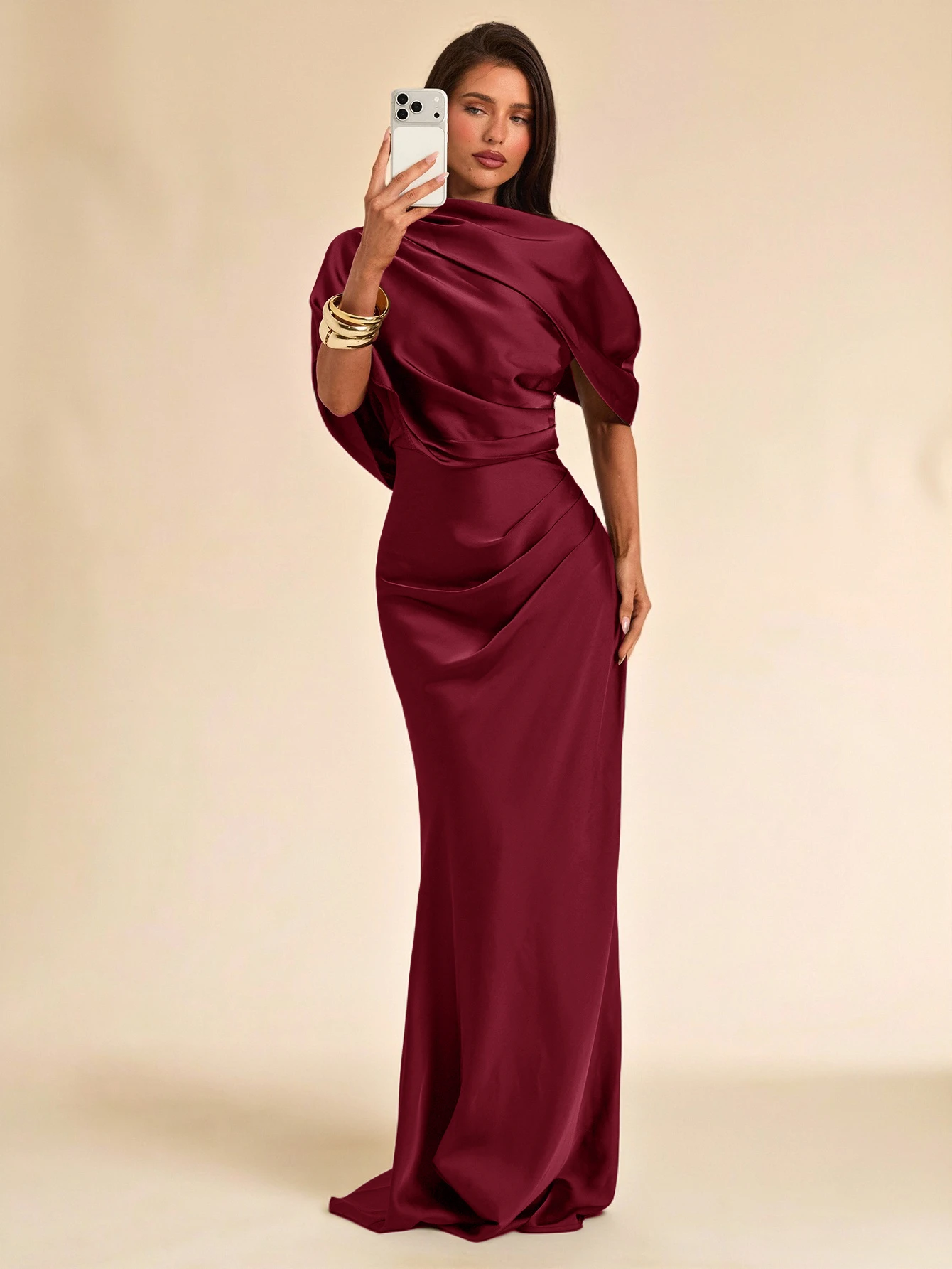 Robe élégante en satin marron asymétrique à l'épaule avec queue de poisson pour — vue 5