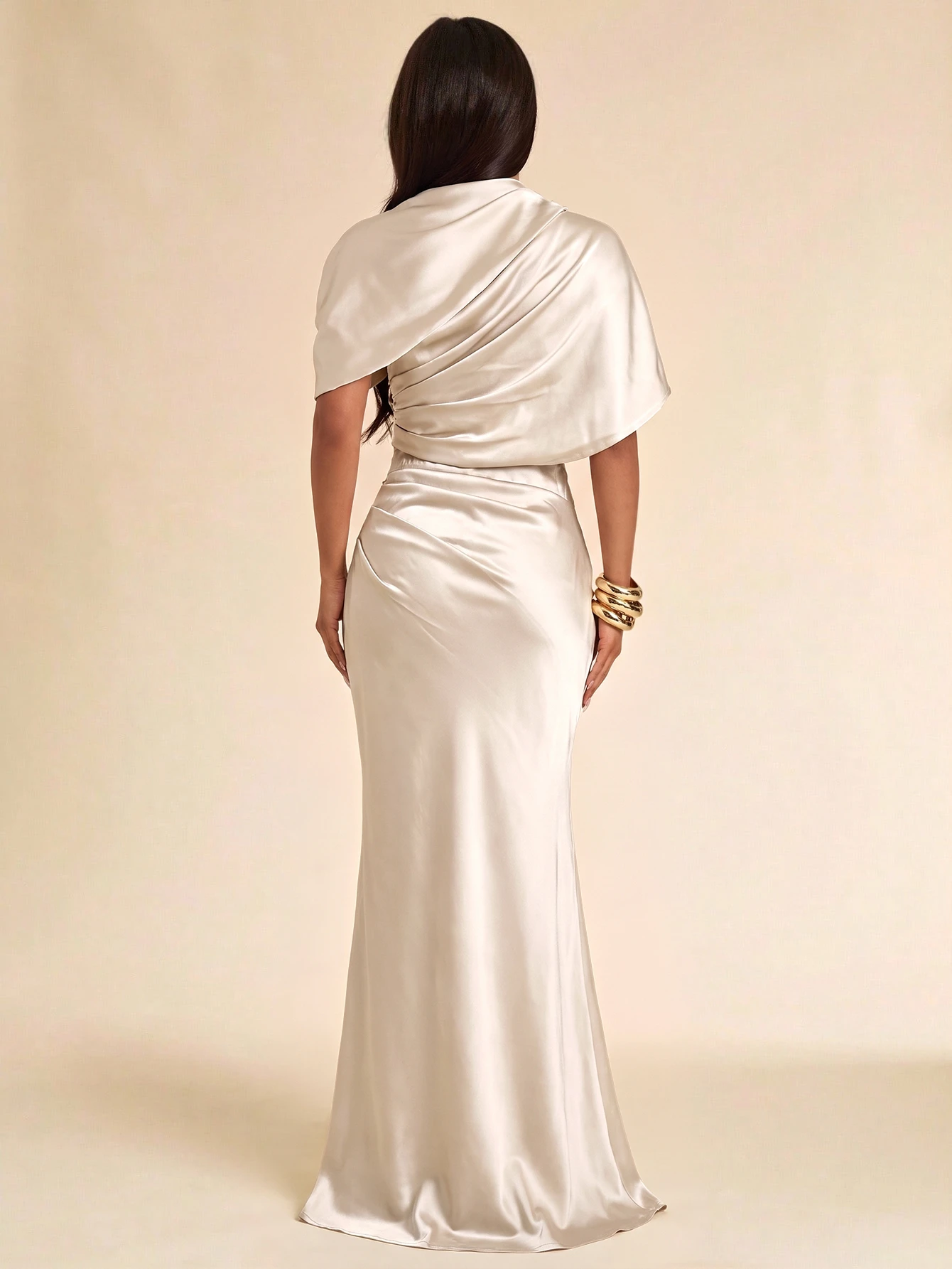 Robe élégante en satin marron asymétrique à l'épaule avec queue de poisson pour — vue 12