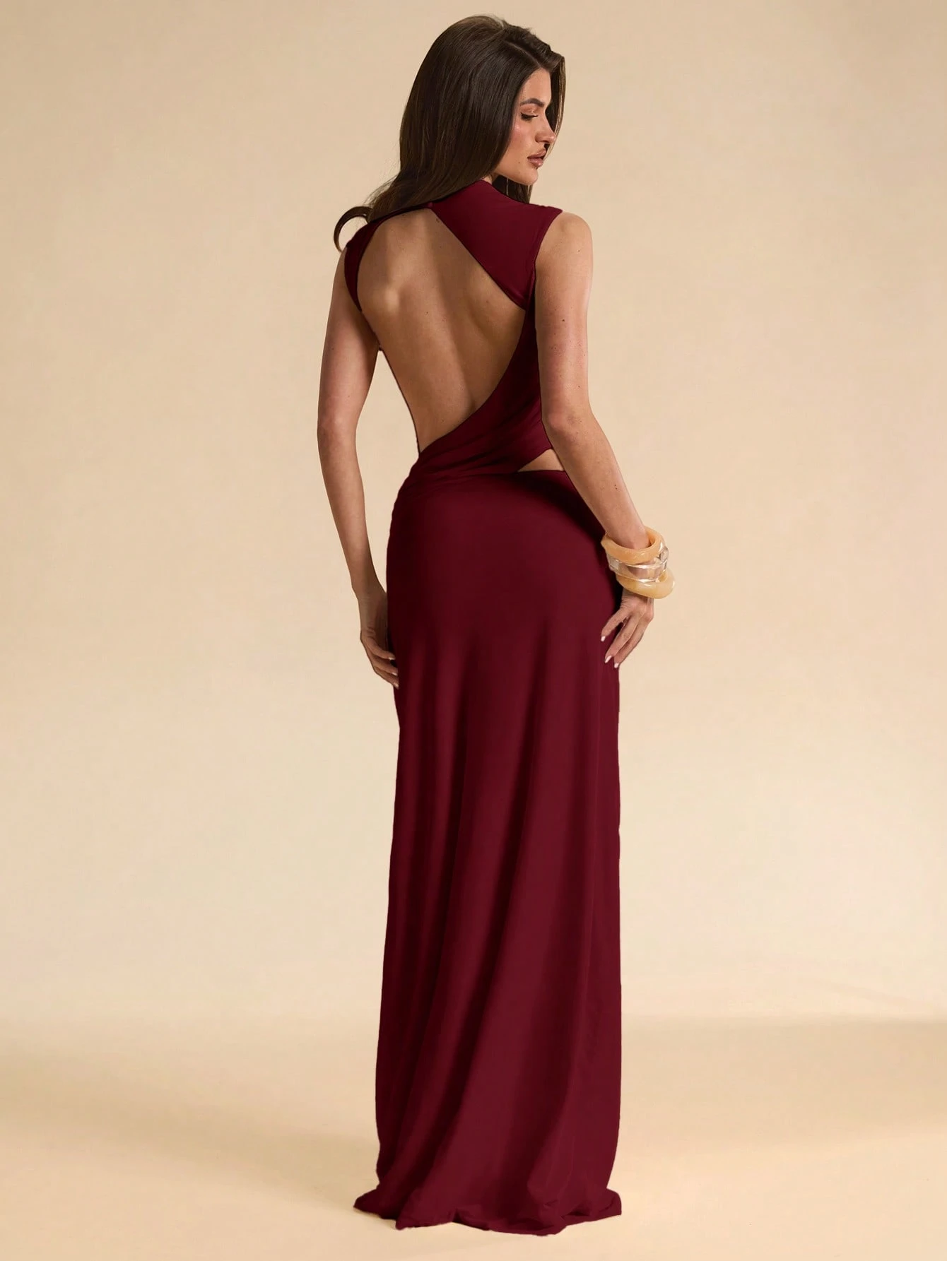 Robe longue asymétrique sans manches et sans dos en maille, élégante pour la — vue 11