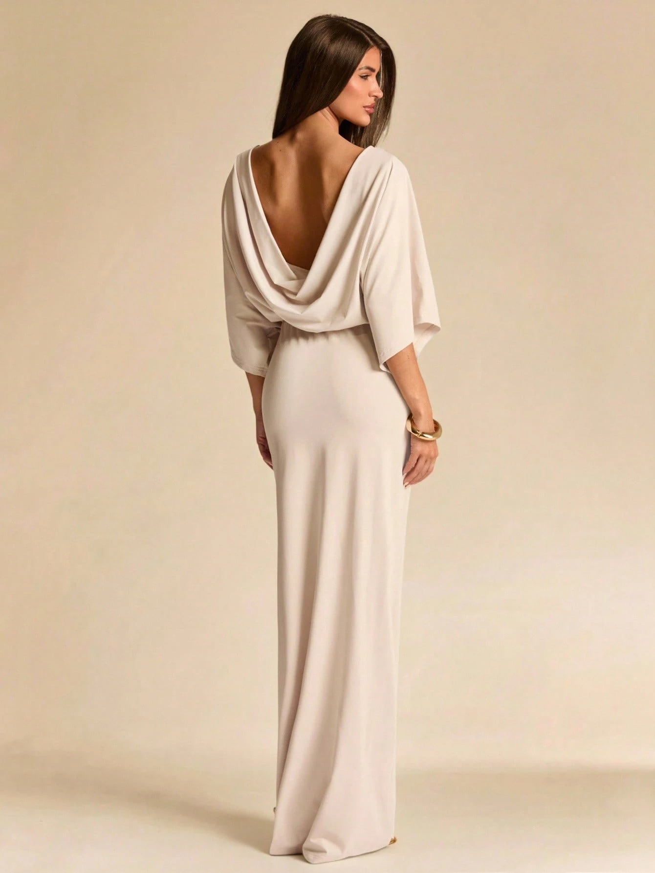 Robe tricotée beige unie dos nu manches longues printemps été, élégante sexy — vue 7