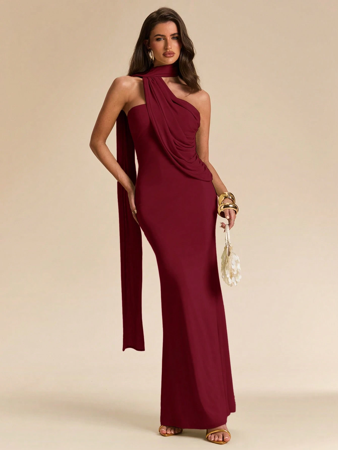 Robe maxi sirène asymétrique à col licou avec nœud, en dentelle verte unie pour — vue 4