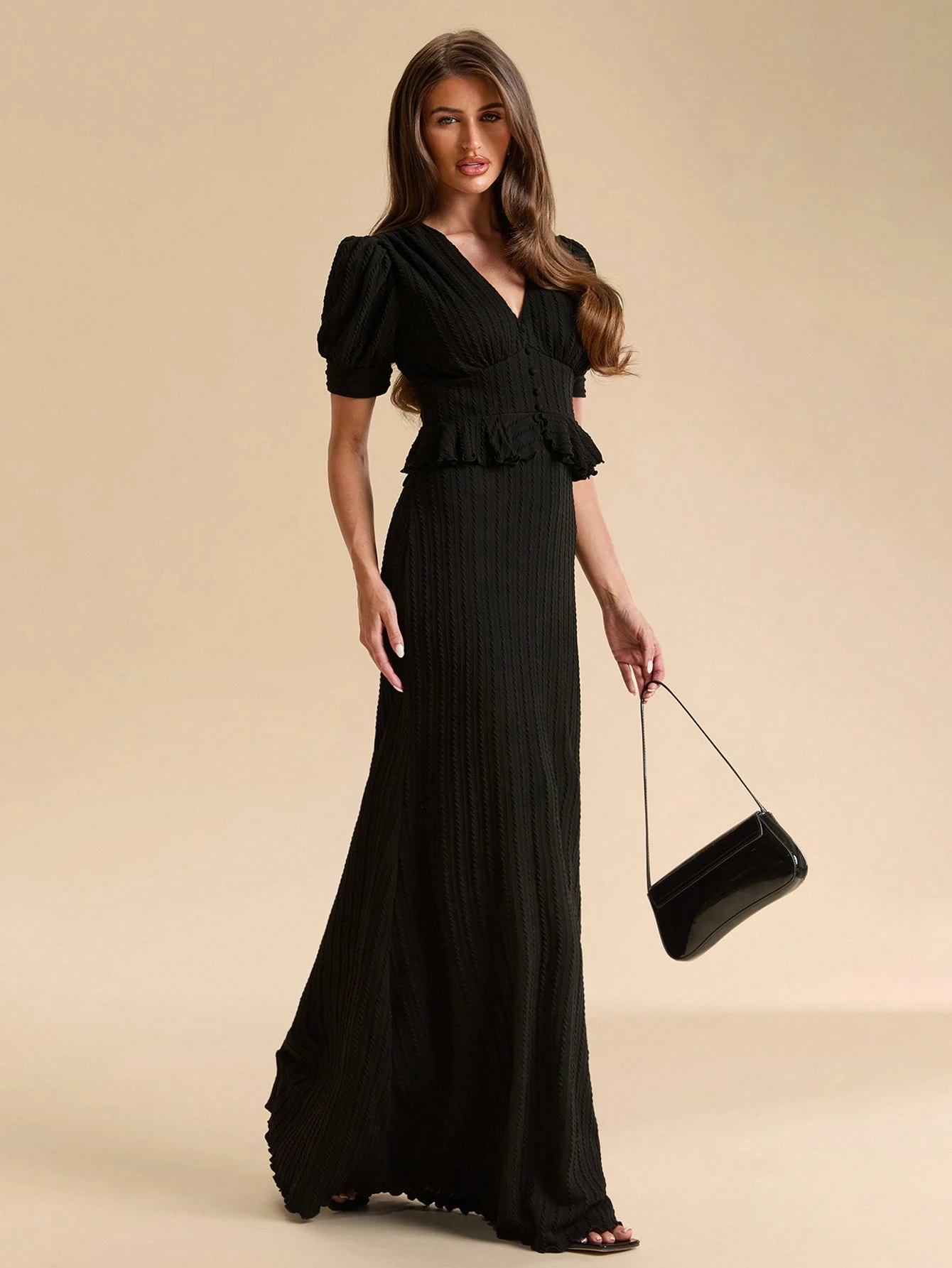 Robe sirène noire printemps/été à col V profond, manches bouffantes, taille à — vue 7