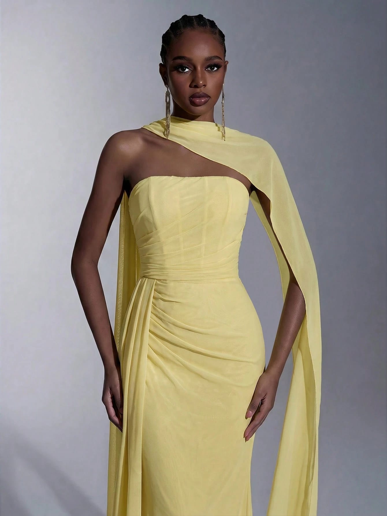 Elitara Robe élégante en mousseline de soie jaune beurre sans bretelles, coupe sirène,