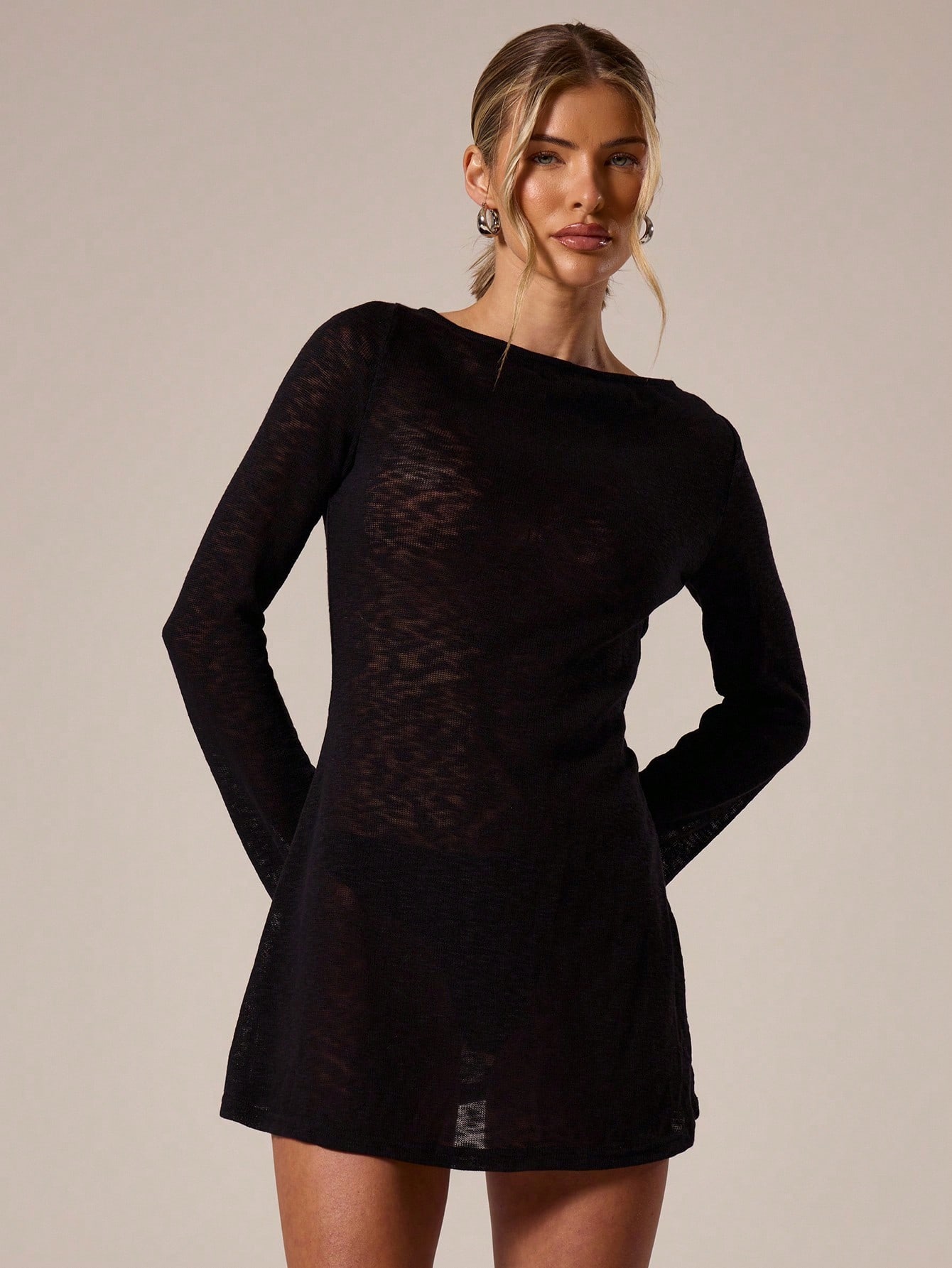 MUSERA Robe mini en tricot évasée à manches longues et encolure dégagée, tenue Ibiza, — vue 5