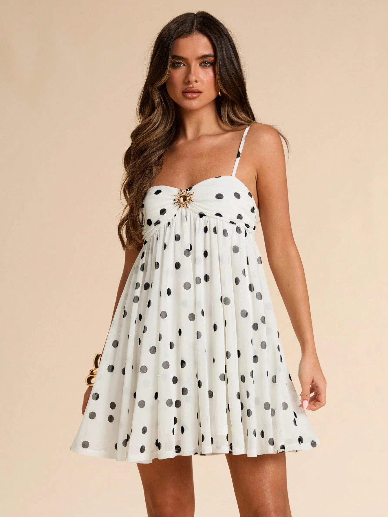 Robe d'été sans manches à fines bretelles, rose unicolore, élégante, douce et — vue 5
