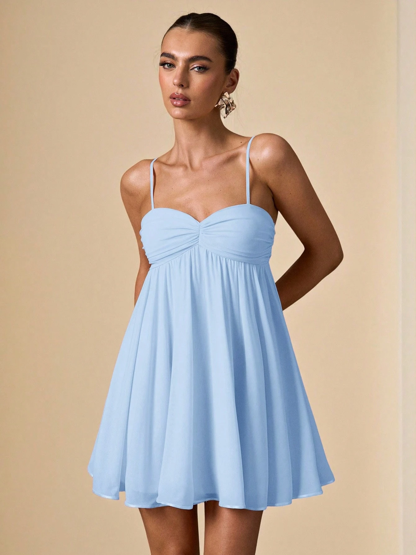 Robe d'été sans manches à fines bretelles, rose unicolore, élégante, douce et — vue 8