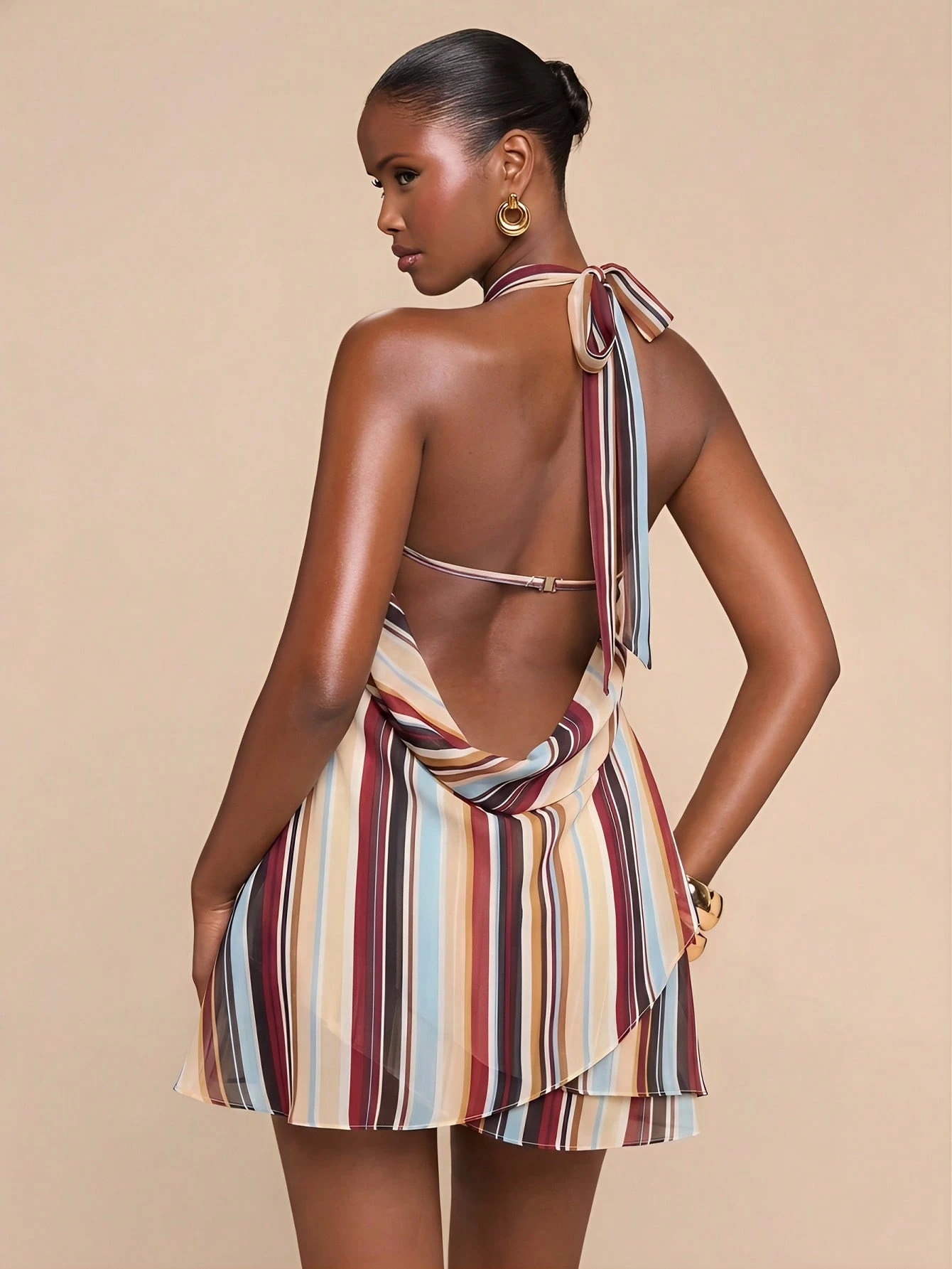 Robe maxi élégante et sexy avec col châle en mousseline de soie à rayures — vue 9