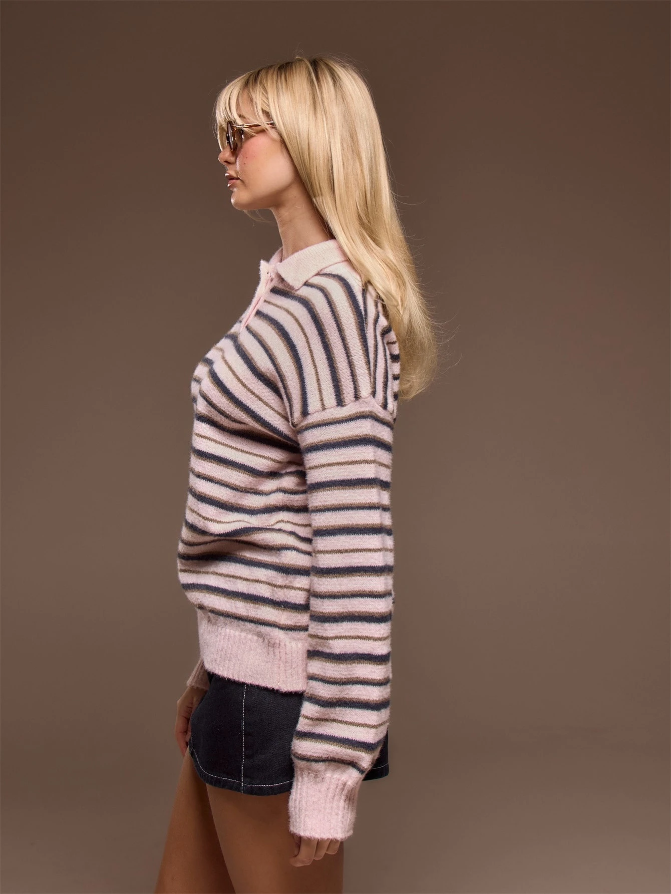 MUSERA Pull polo à manches longues avec boutons, col, rayures en tricot, coupe ample. — vue 6