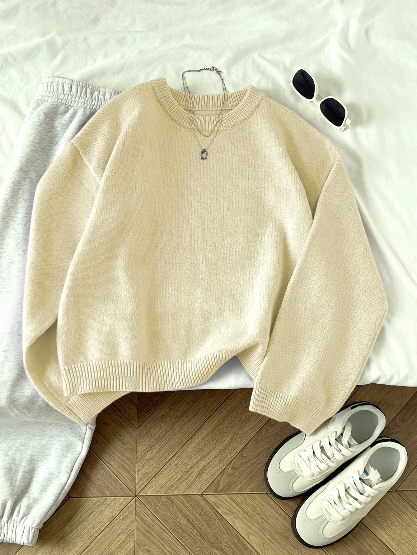 Flirla Pull femme col rond couleur unie manches longues décontracté pour tous les jours — vue 5