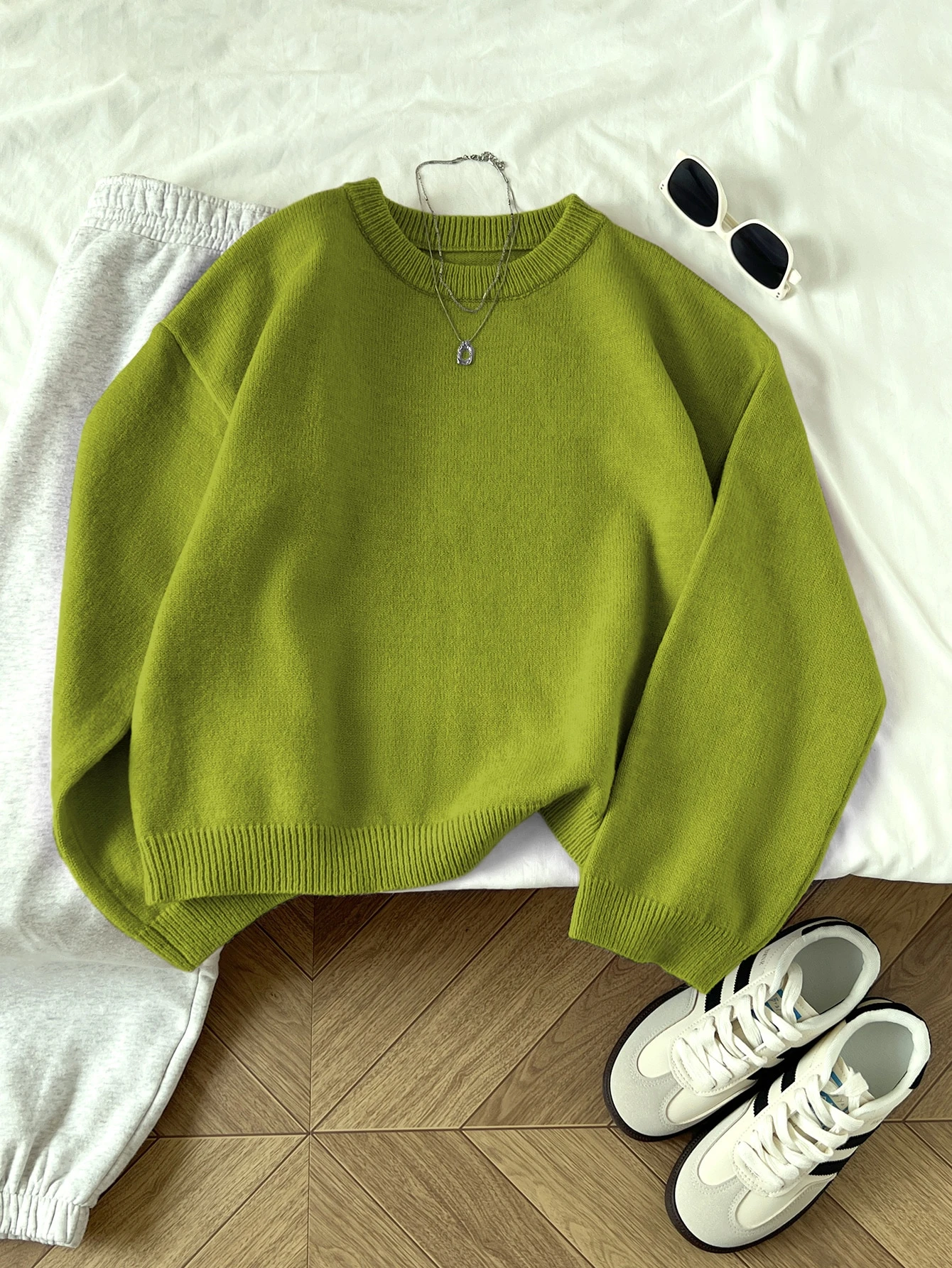 Flirla Pull femme col rond couleur unie manches longues décontracté pour tous les jours — vue 7