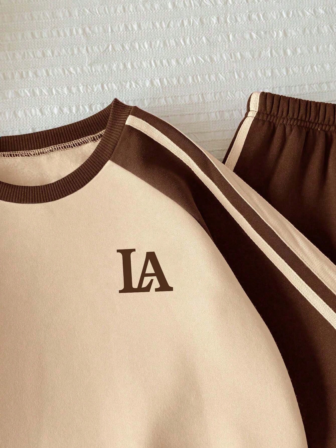 Ensemble top à col rond manches longues et pantalon avec imprimé lettres et blocs de — vue 10