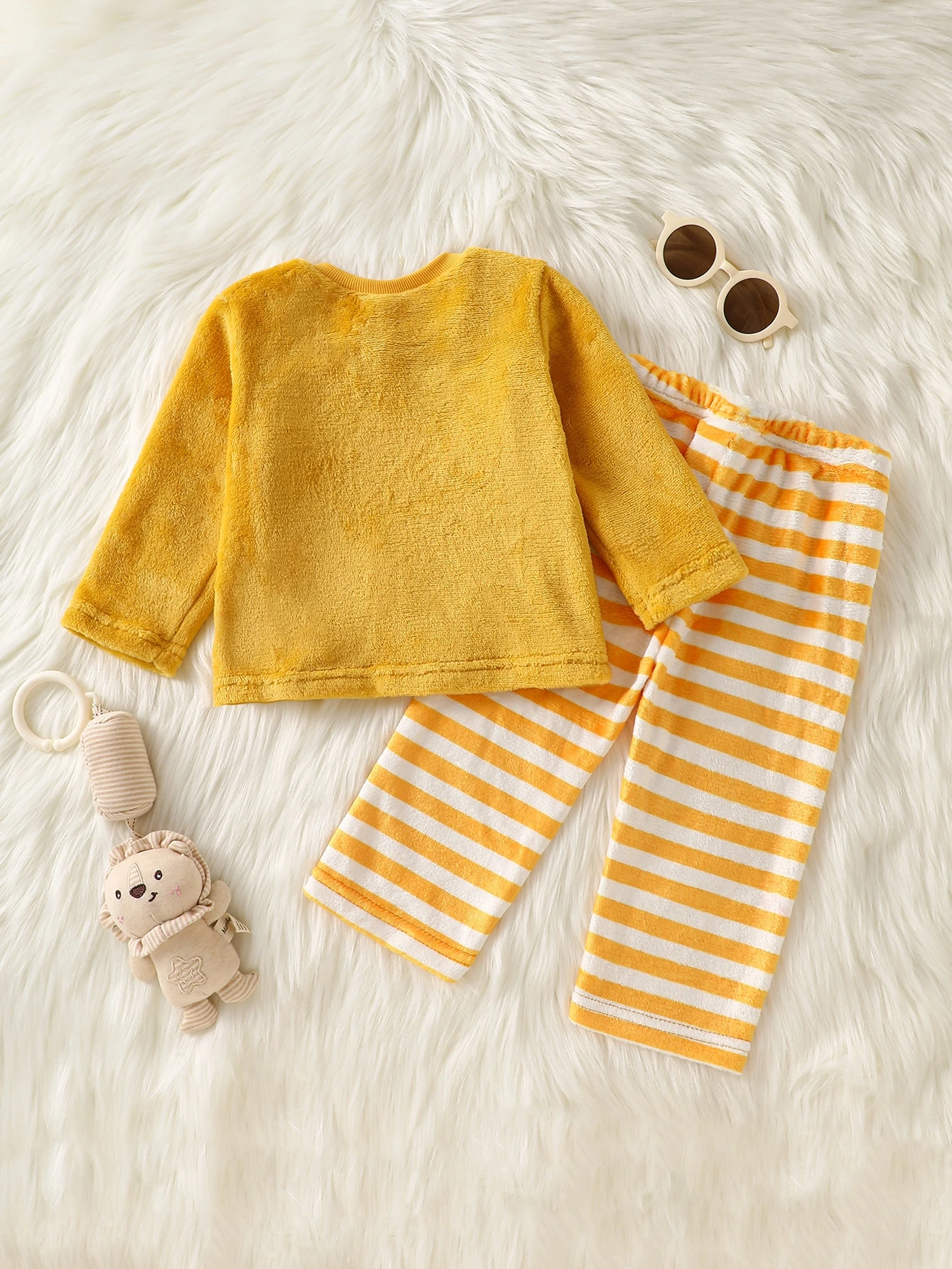 Ensemble pyjama bébé garçon confortable kaki avec patch ours en peluche brodé, Top à — vue 6