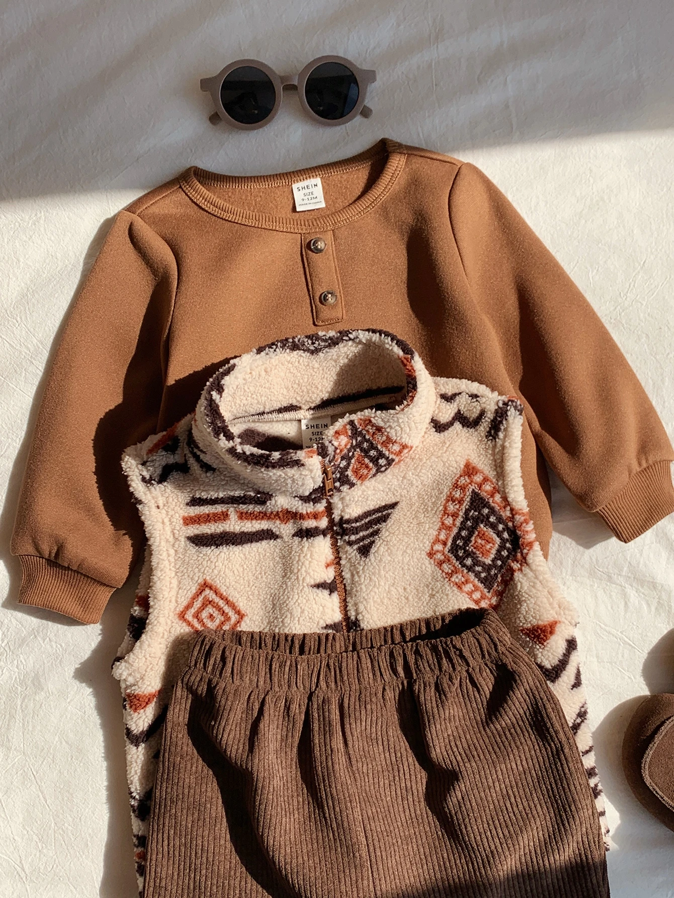 Ensemble 3 pièces pour bébé garçon automne/hiver, gilet en polaire rouge — vue 12