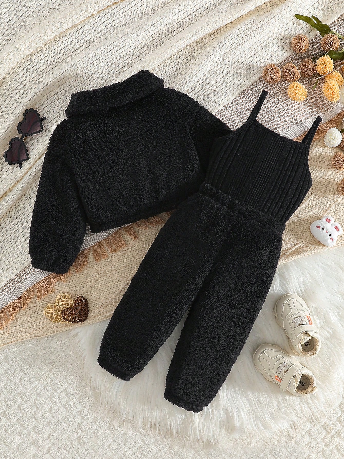 3 pièces Ensemble d'hiver pour bébé fille, tout blanc, tenue de famille assortie — vue 6