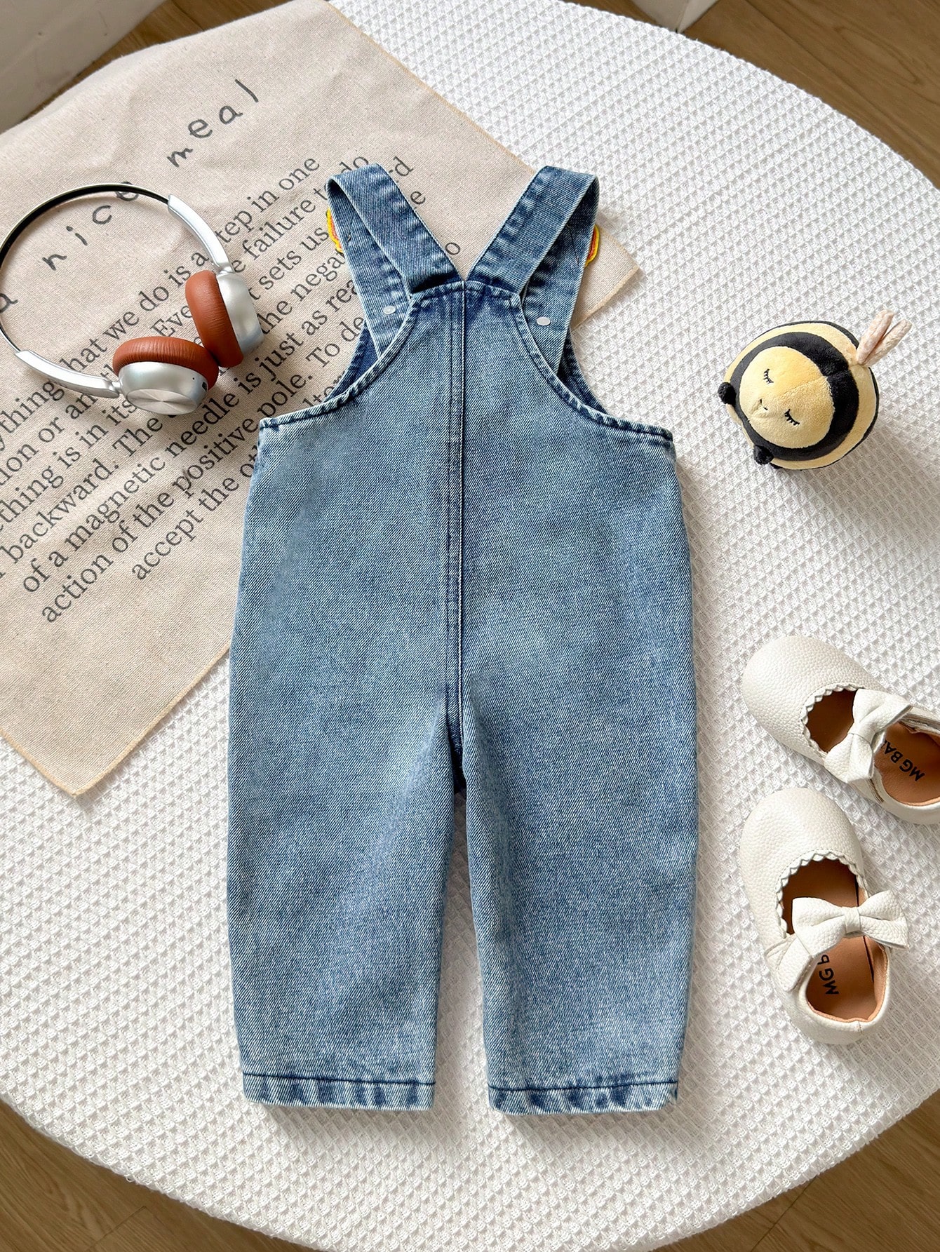 Playful Pals 1 pièce Salopette en jean vintage décontractée pour bébé garçon avec imprimé — vue 2