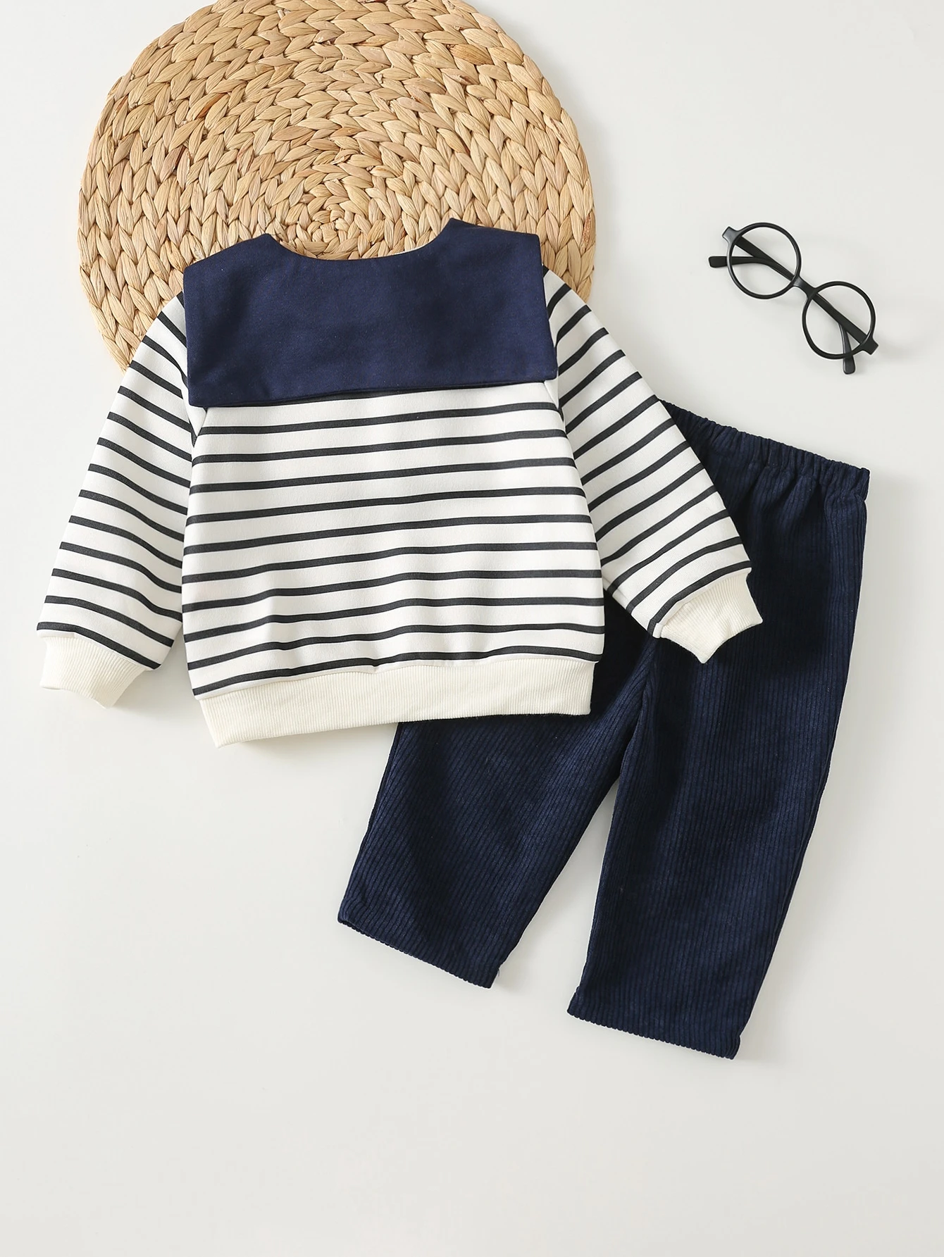 Cozy Pixies Ensemble sweat-shirt à capuche et pantalon pour bébé garçon, motif patchwork — vue 8