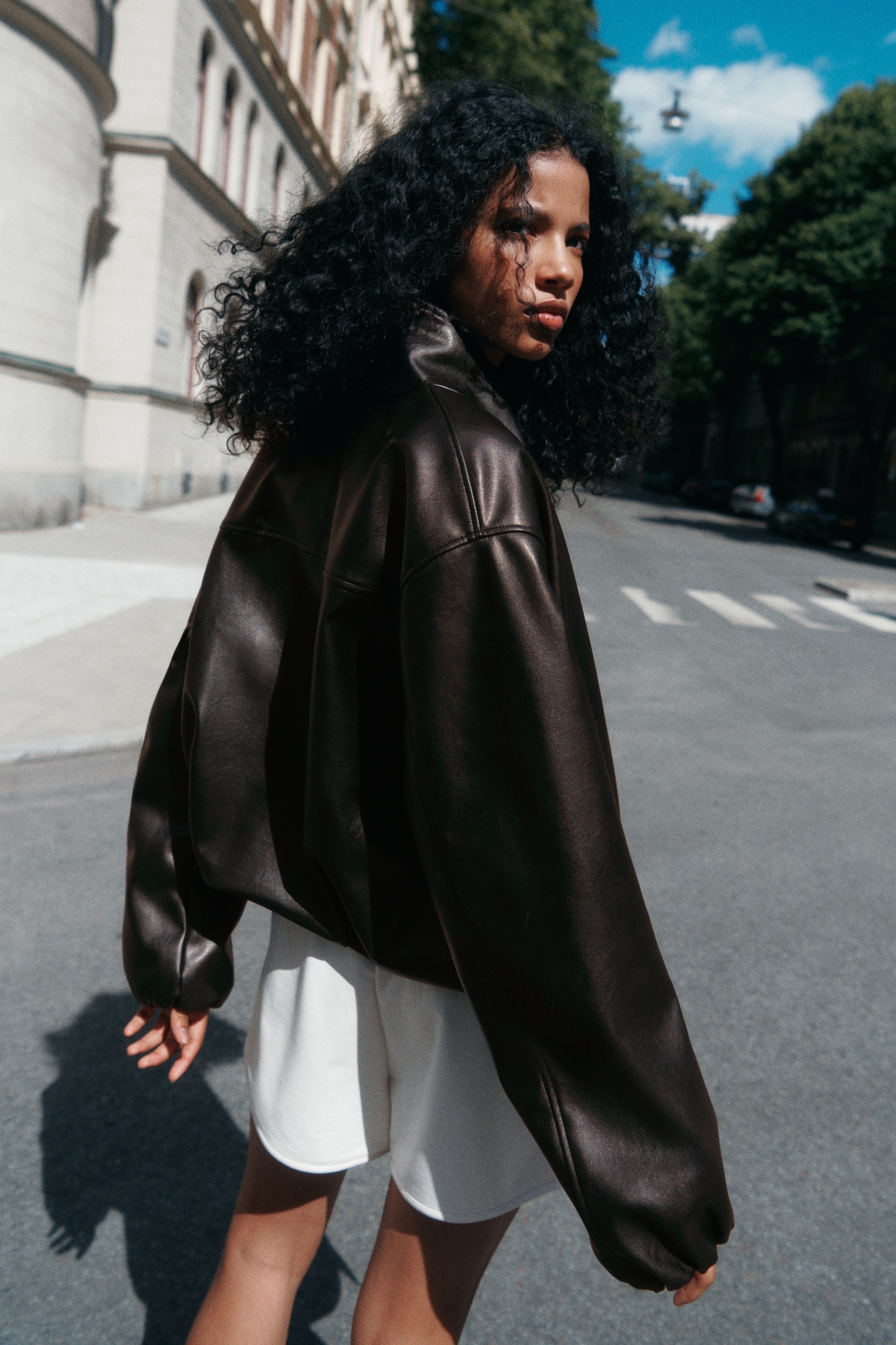 Veste à col entonnoir en tissu enduit — vue 5