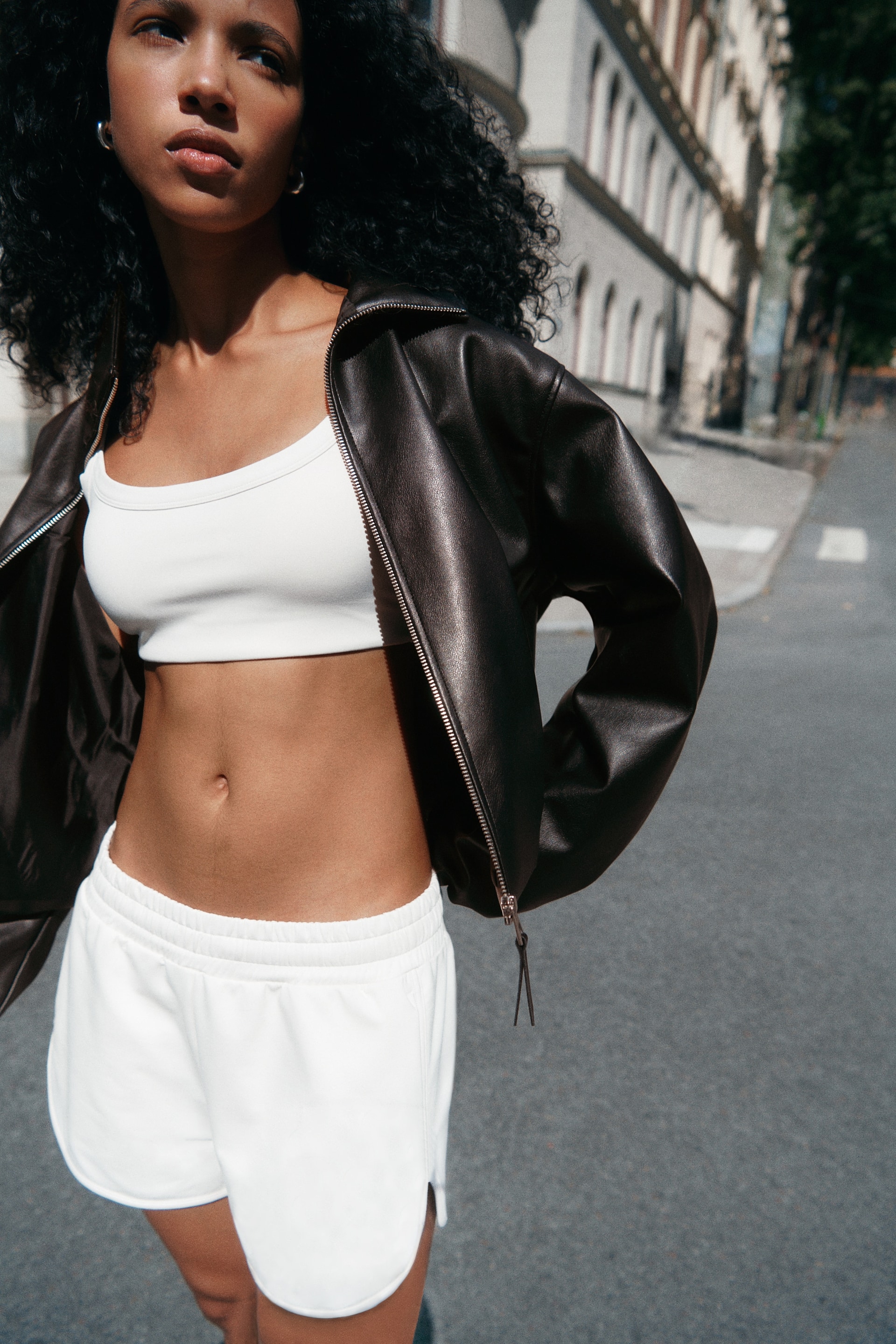 Veste à col entonnoir en tissu enduit — vue 2