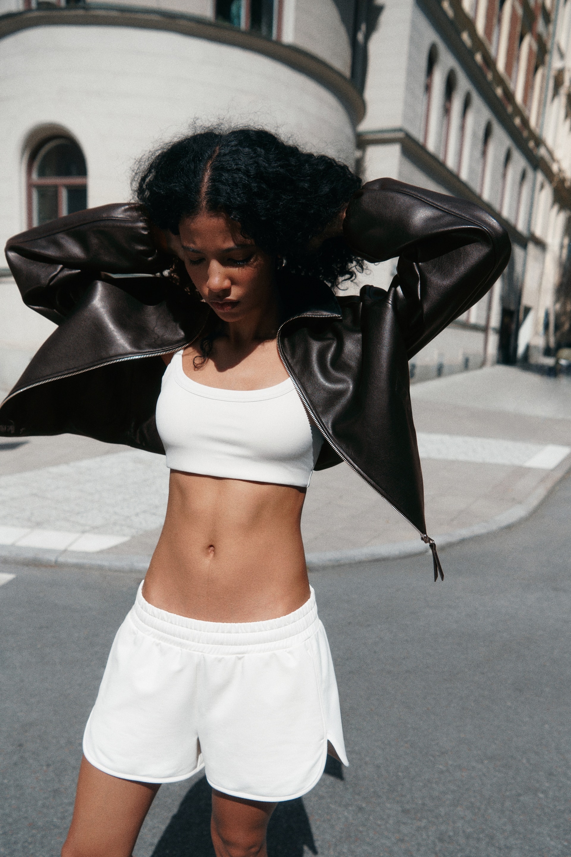 Veste à col entonnoir en tissu enduit — vue 3