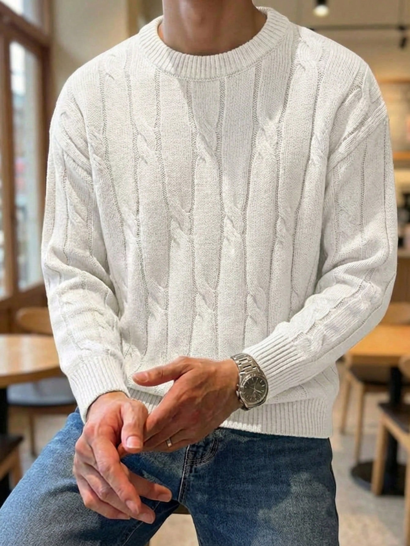 Manfinity BRENVOR Pull homme col rond épaules tombantes tricot torsadé couleur unie, — vue 4