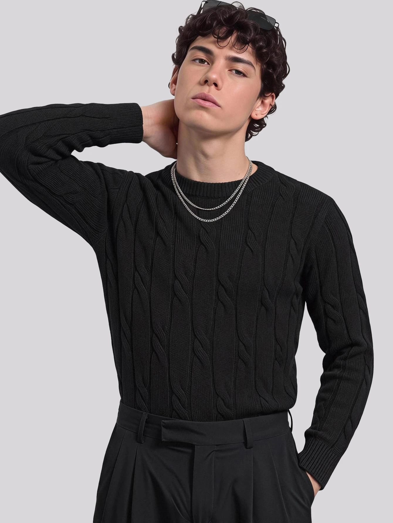 Manfinity BRENVOR Pull homme col rond épaules tombantes tricot torsadé couleur unie,